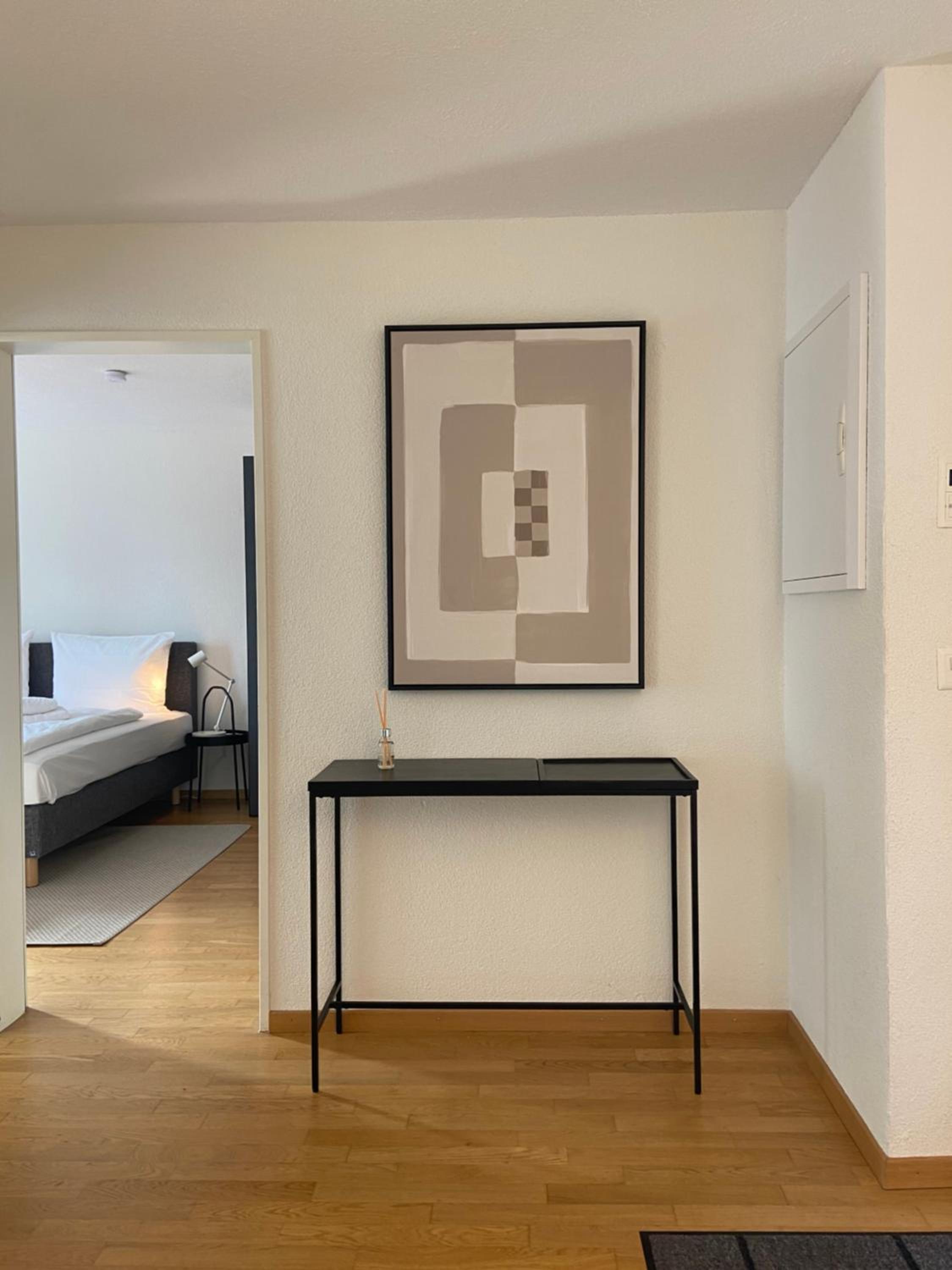 Modern 3BDR Duplex with Skyroof in Trendy Zurich West