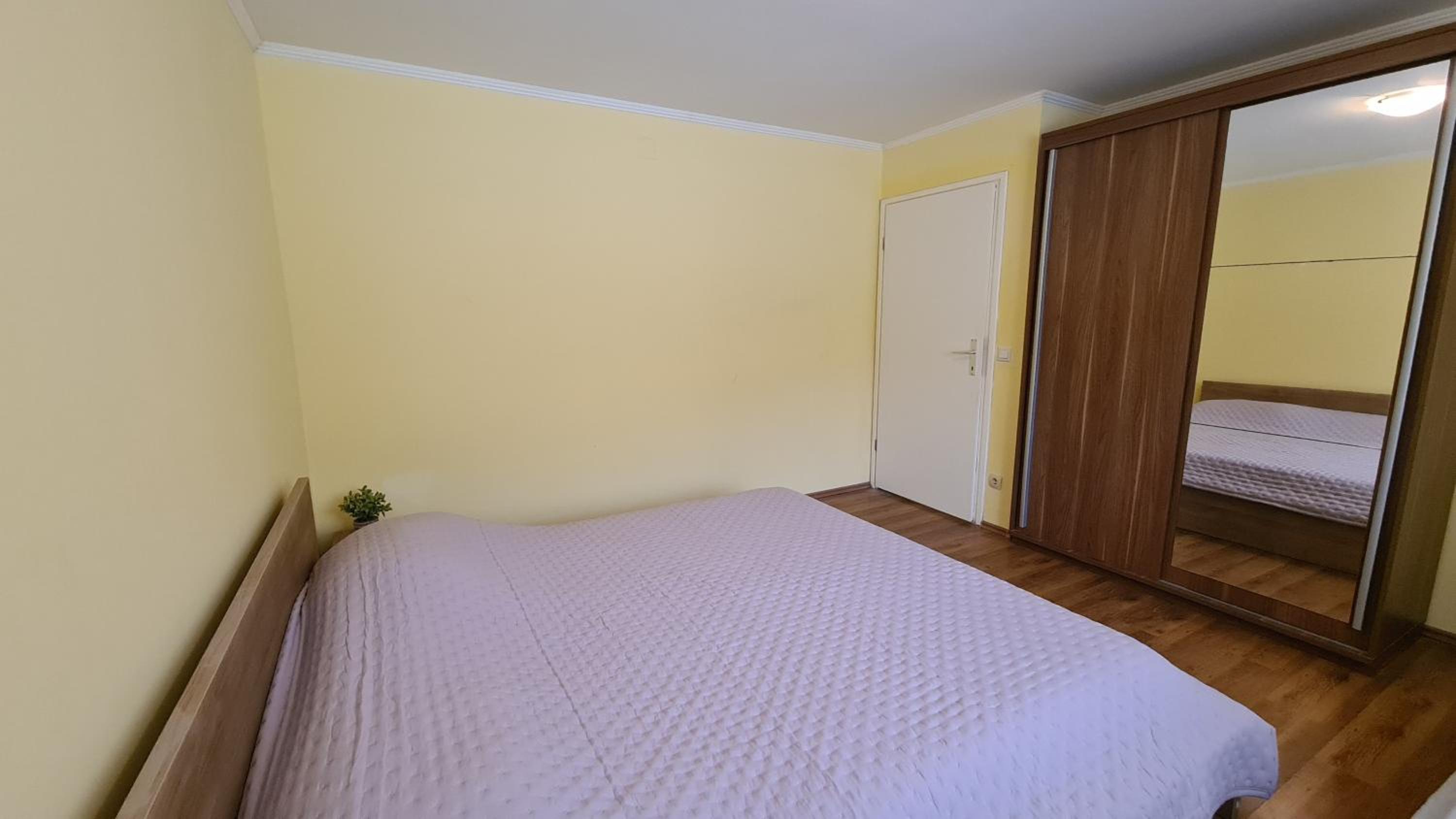 Apartments Josip