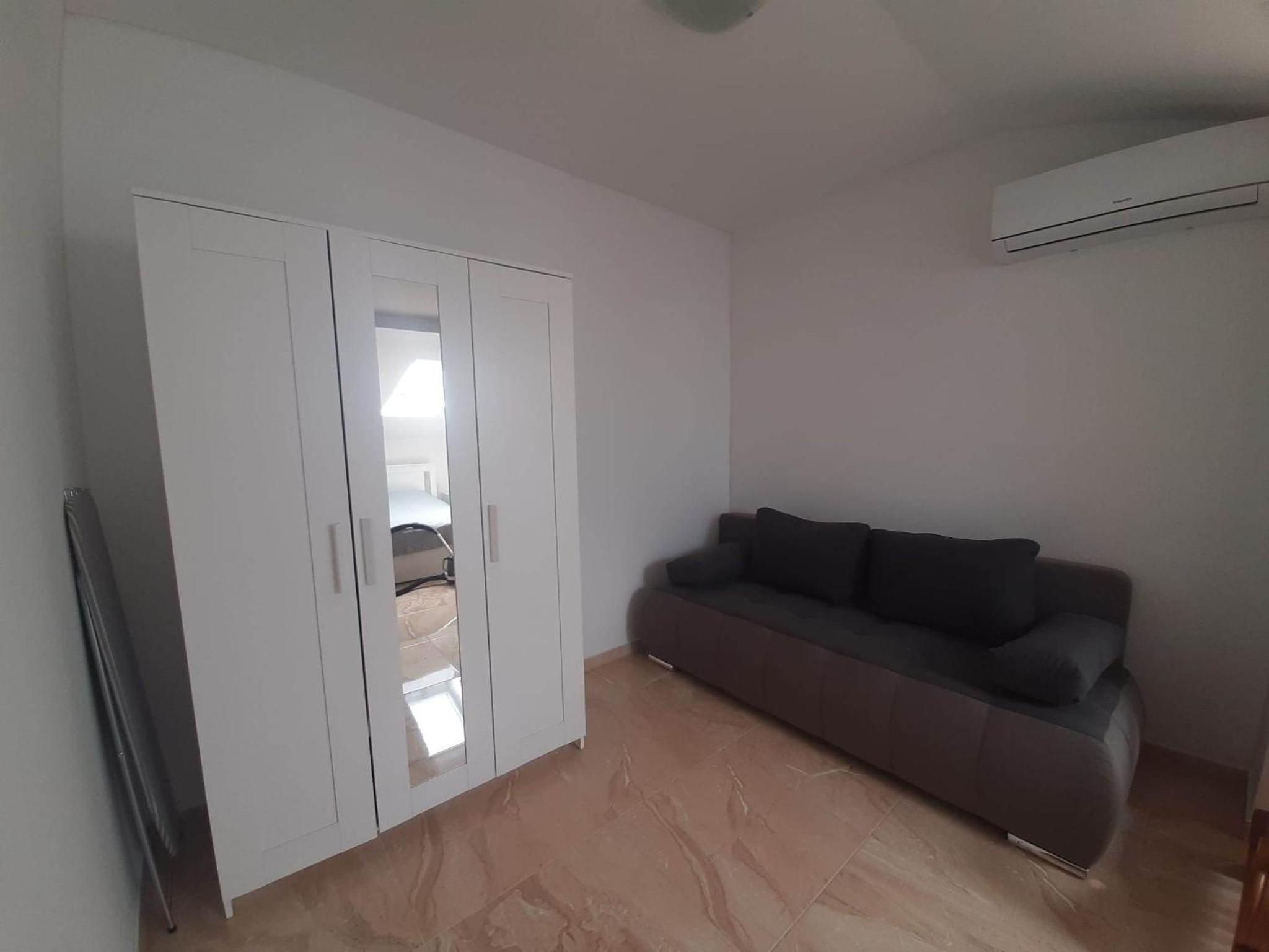 Apartments Josip