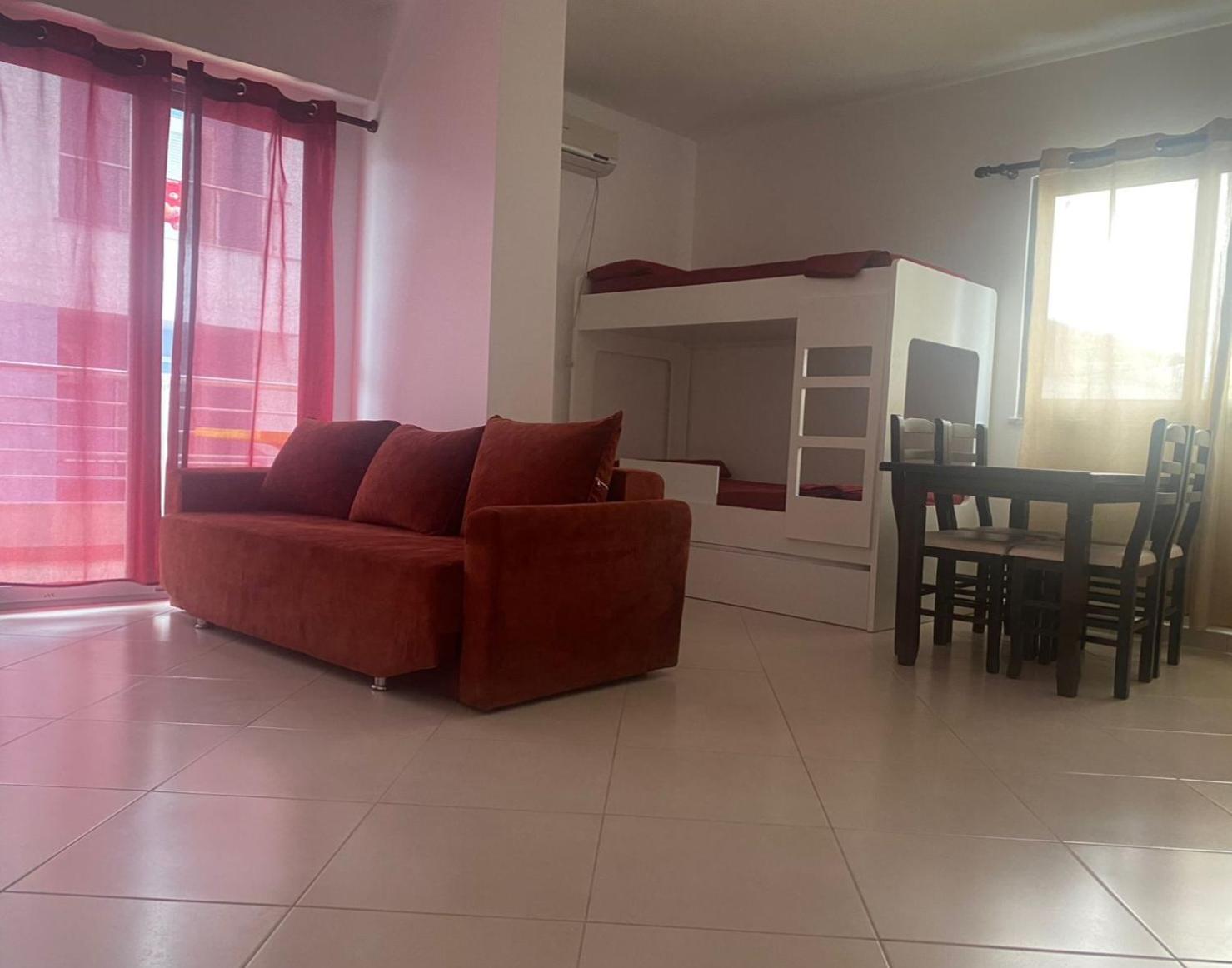 Apartamente Antoni Shengjin