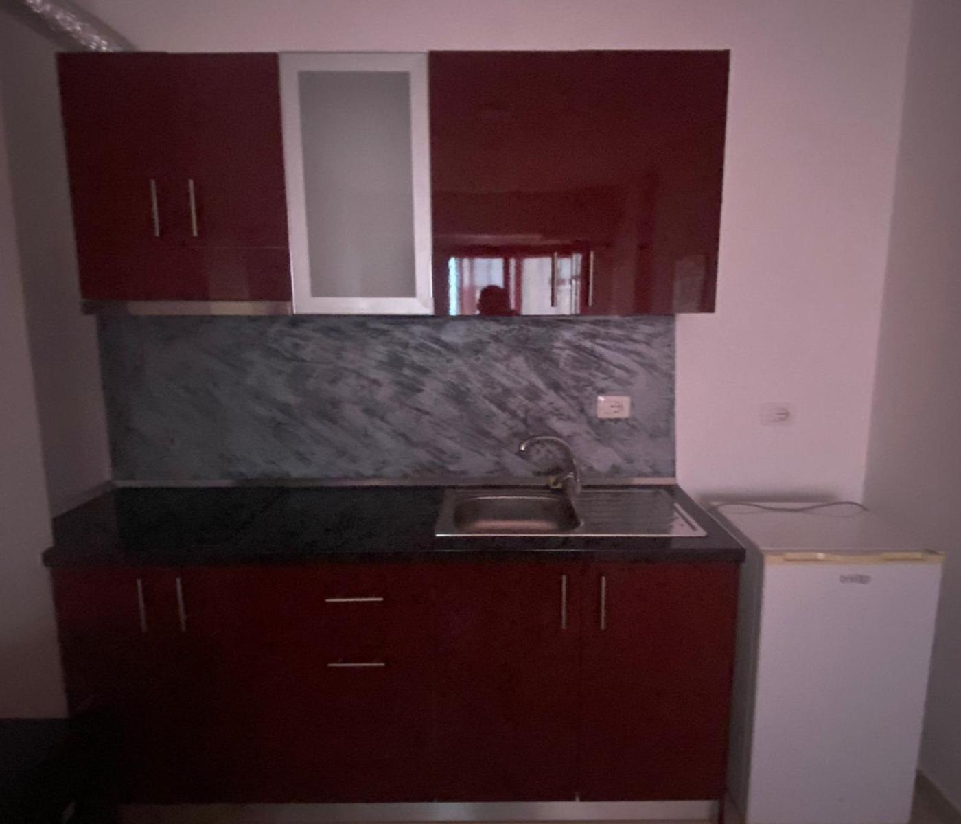 Apartamente Antoni Shengjin