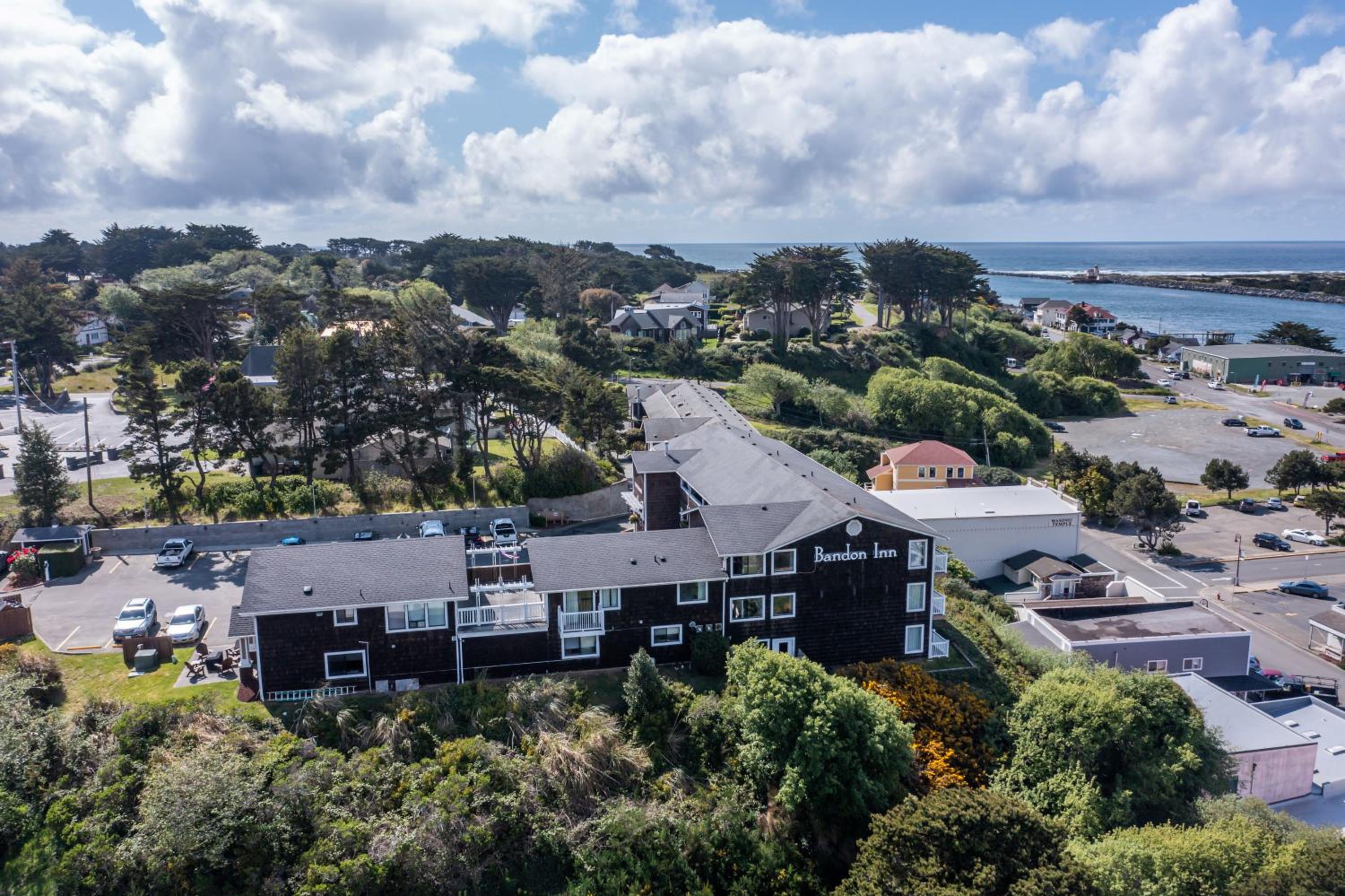 Bandon Inn view 4