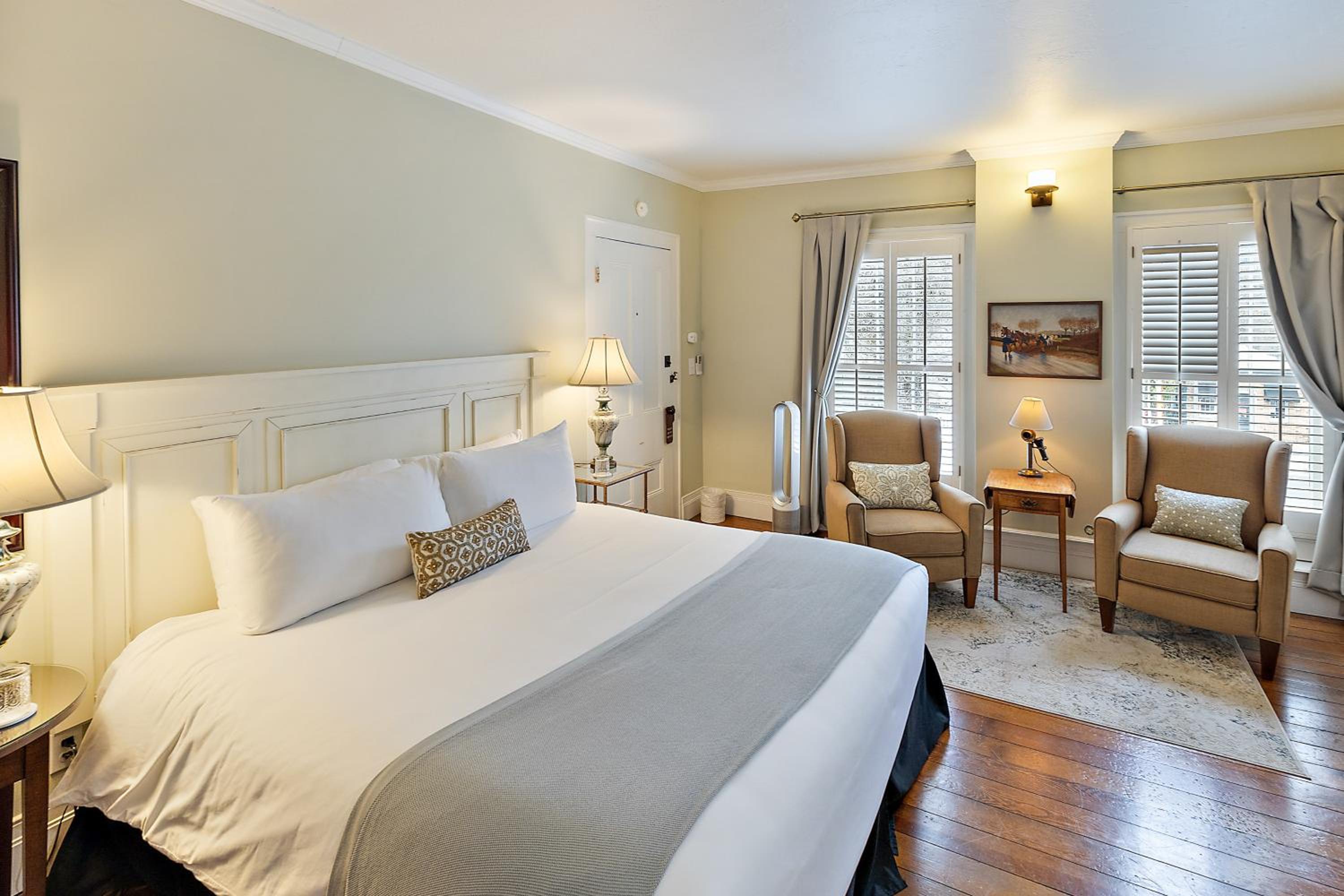 Jacksonville Vacations - McCully House Inn - Property Image 84