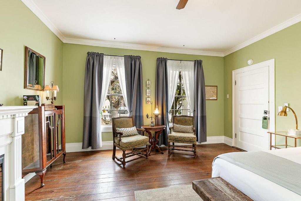 Jacksonville Vacations - McCully House Inn - Property Image 52