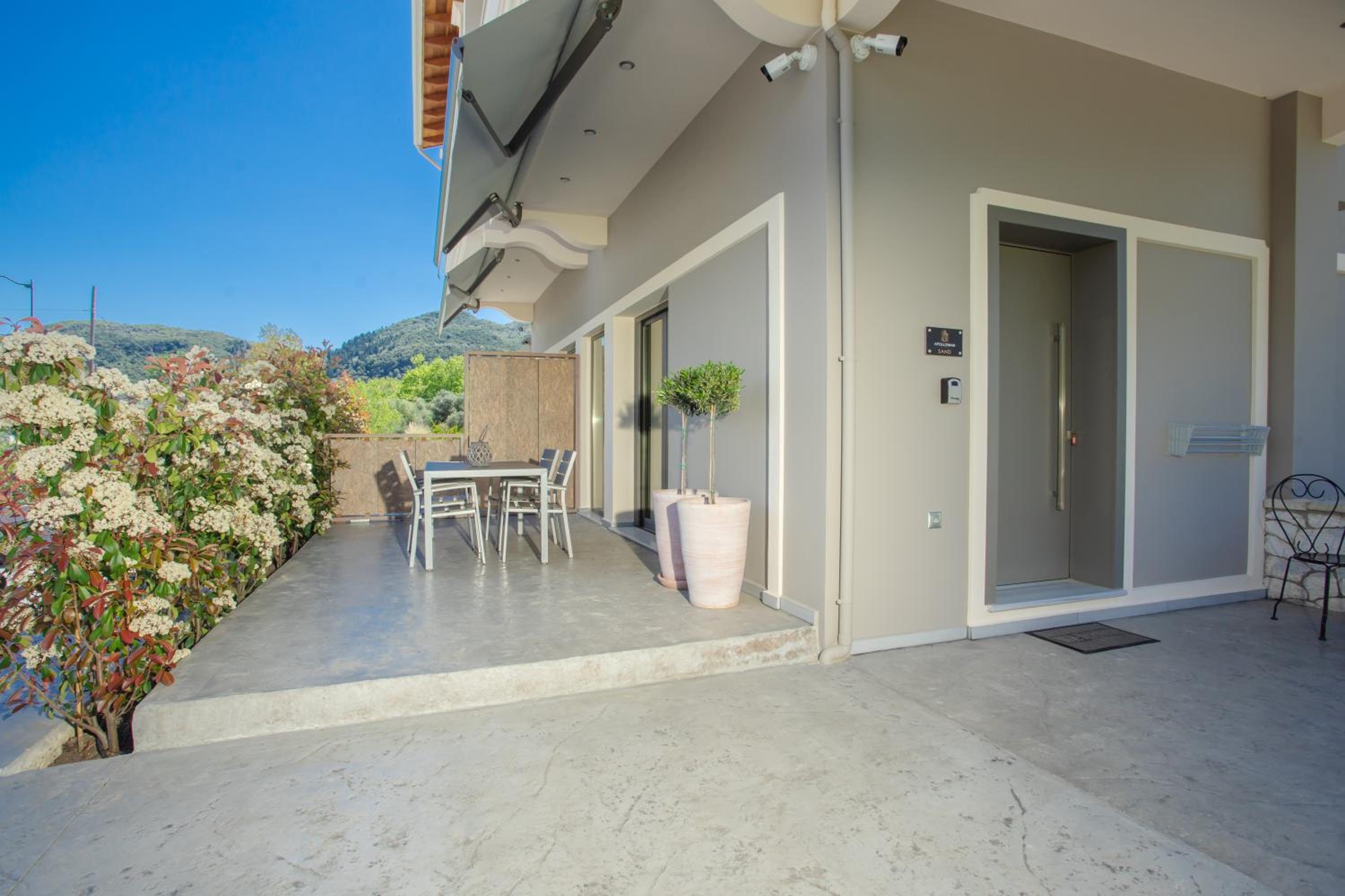 Apollonian Luxury Apartments view 4