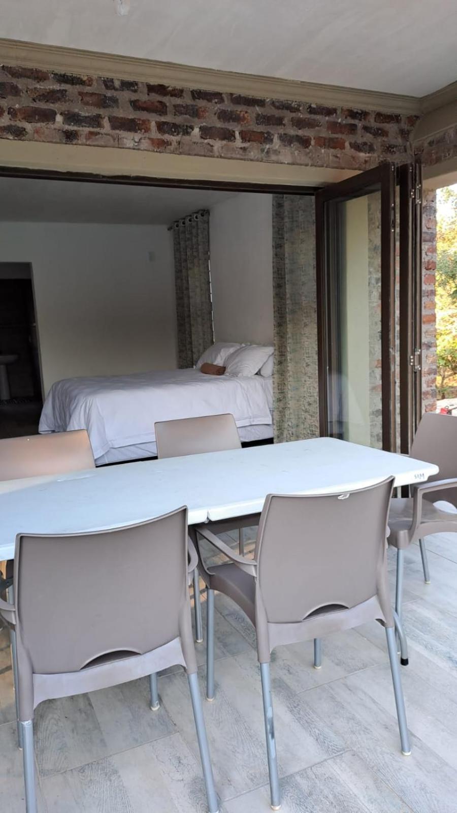 Nanisto Bush Lodge view 2