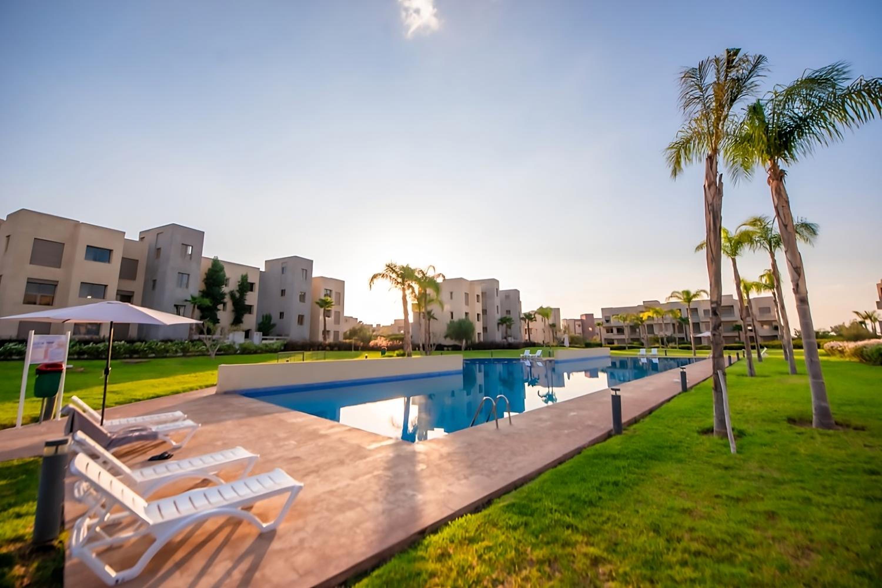 Ehden Properties - Appt luxueux dans la residence golfique Prestigia Argan view 3