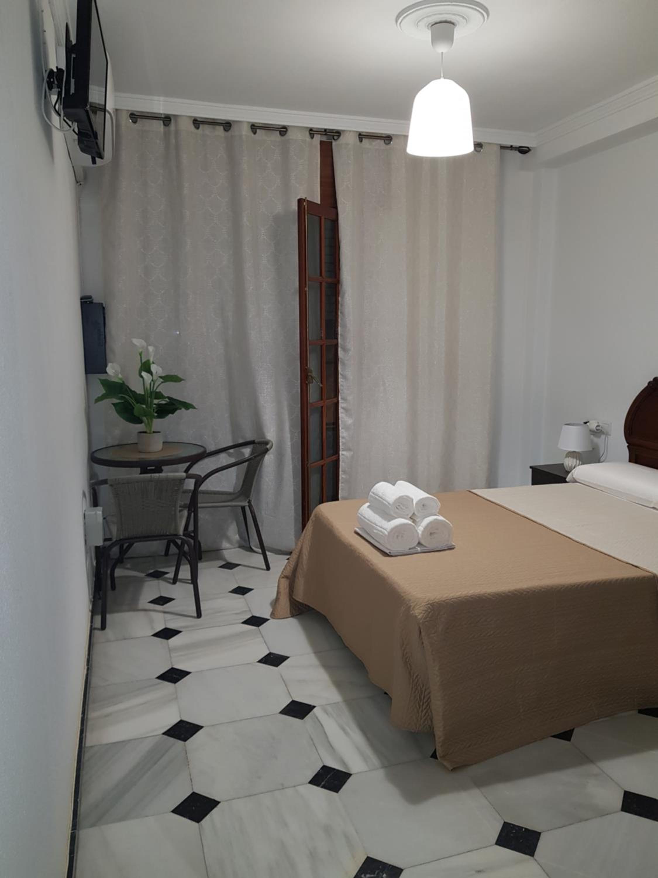 hotel room
