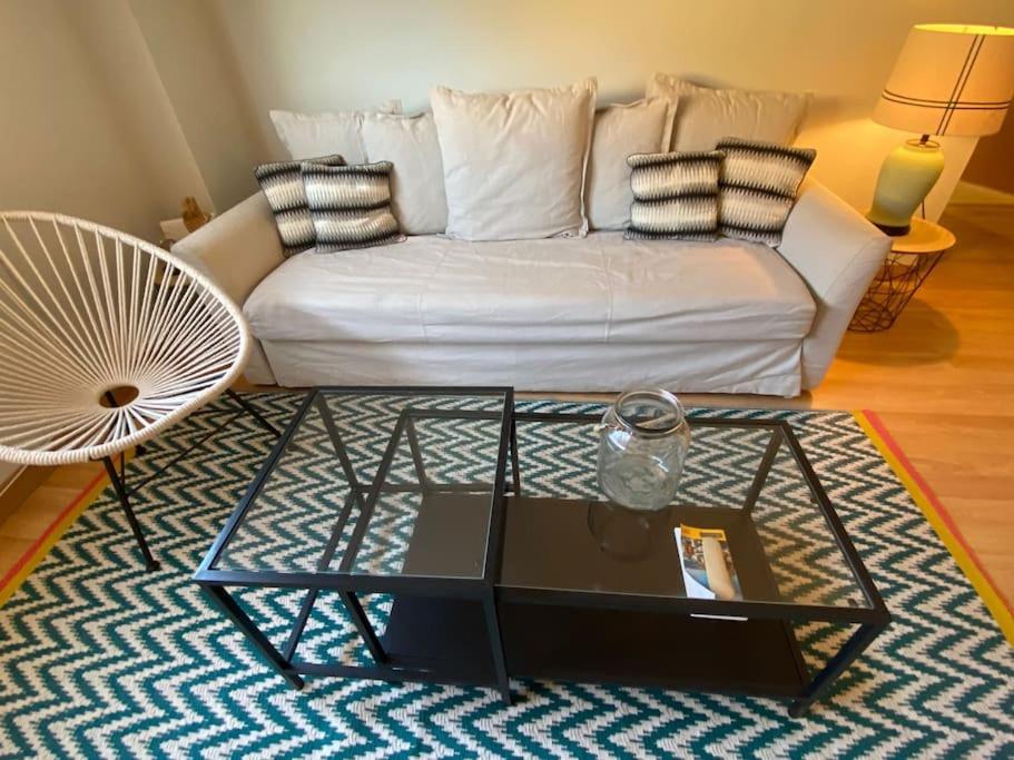 Apartamento primera linea de playa reformado en Las Redes