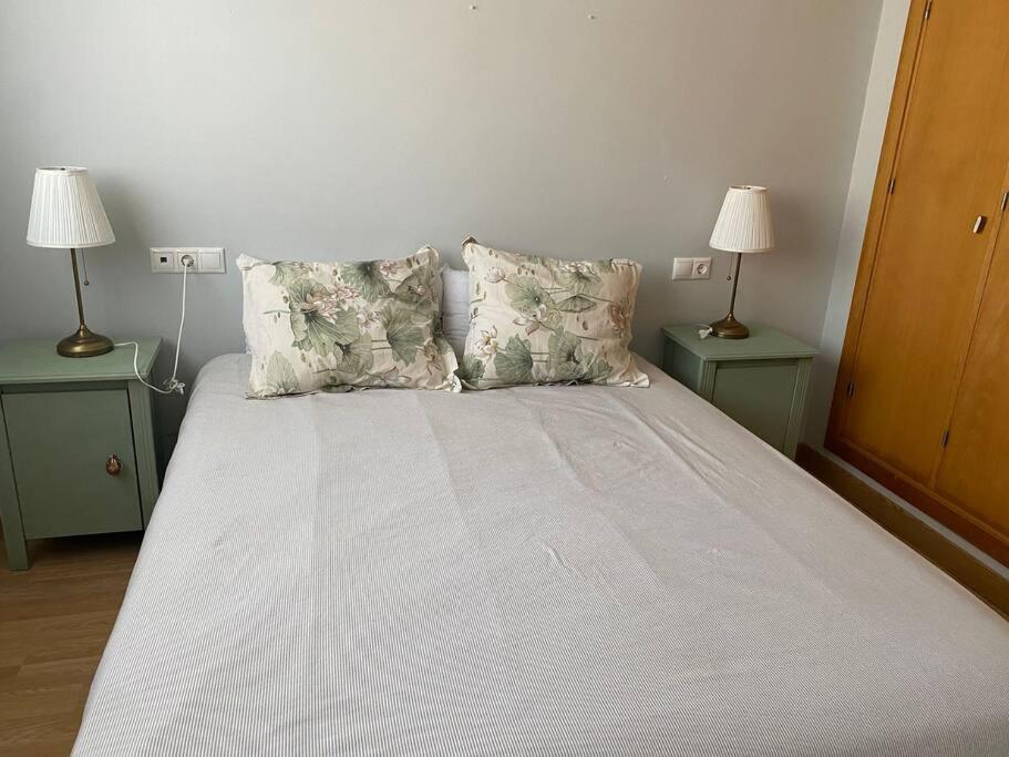 Apartamento primera linea de playa reformado en Las Redes