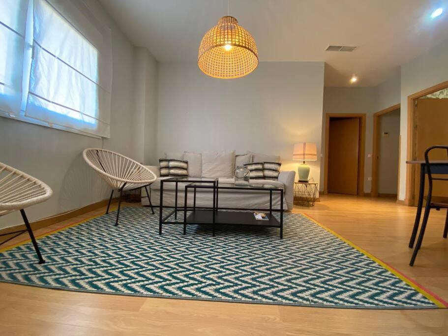 Apartamento primera linea de playa reformado en Las Redes