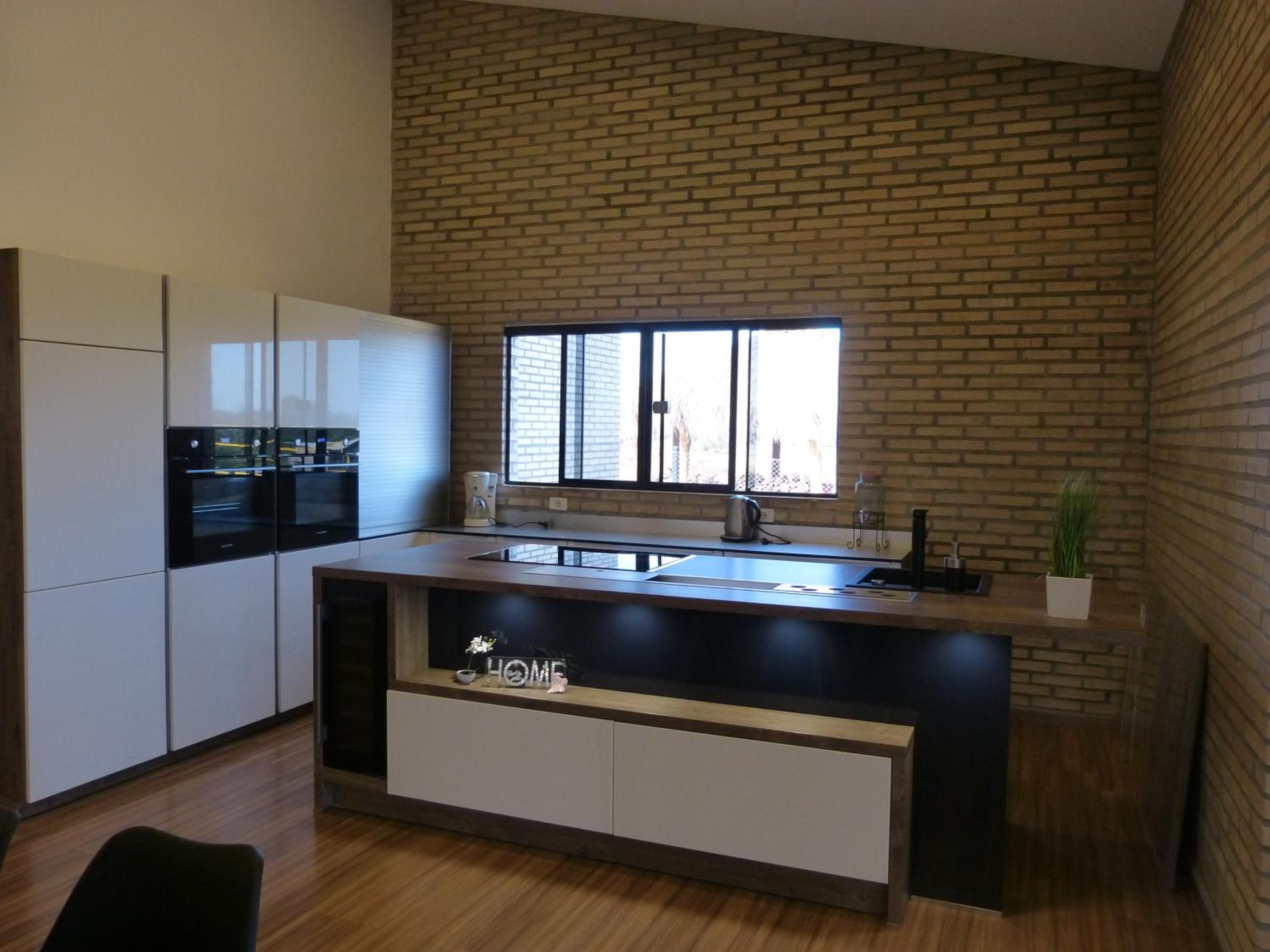 Modernes Ferienhaus in Paraguay, Hohenau mit Reitanlage und Beachvolleyball view 4