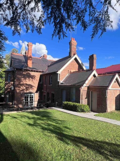 Wilmslow House