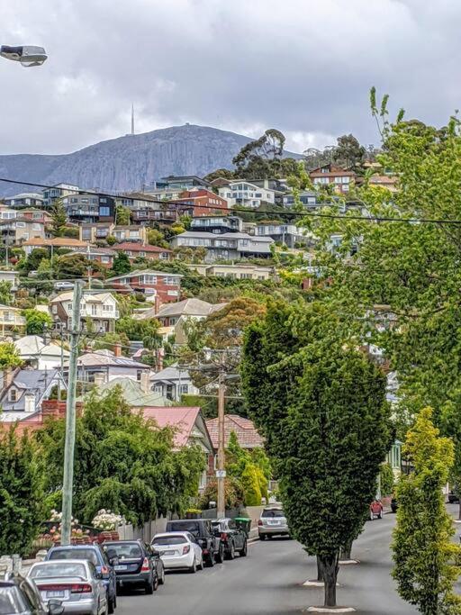 West Hobart self contained 1 bedroom studio walk to town