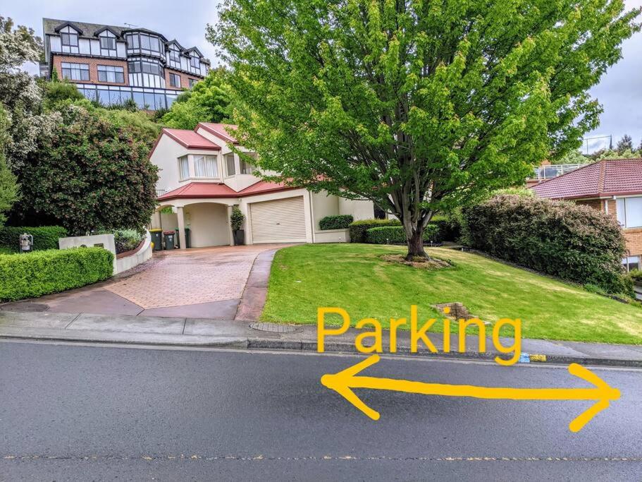 West Hobart self contained 1 bedroom studio walk to town
