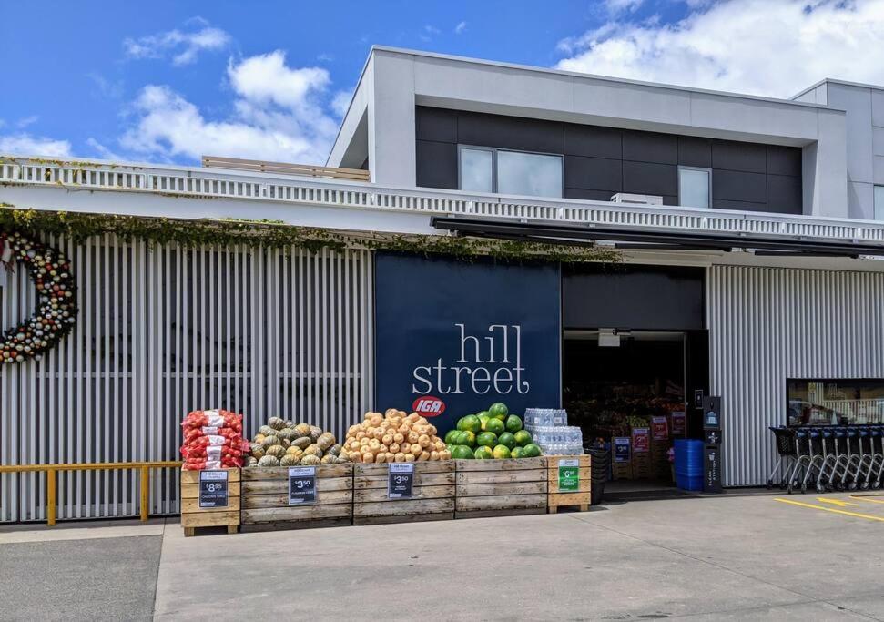 West Hobart self contained 1 bedroom studio walk to town