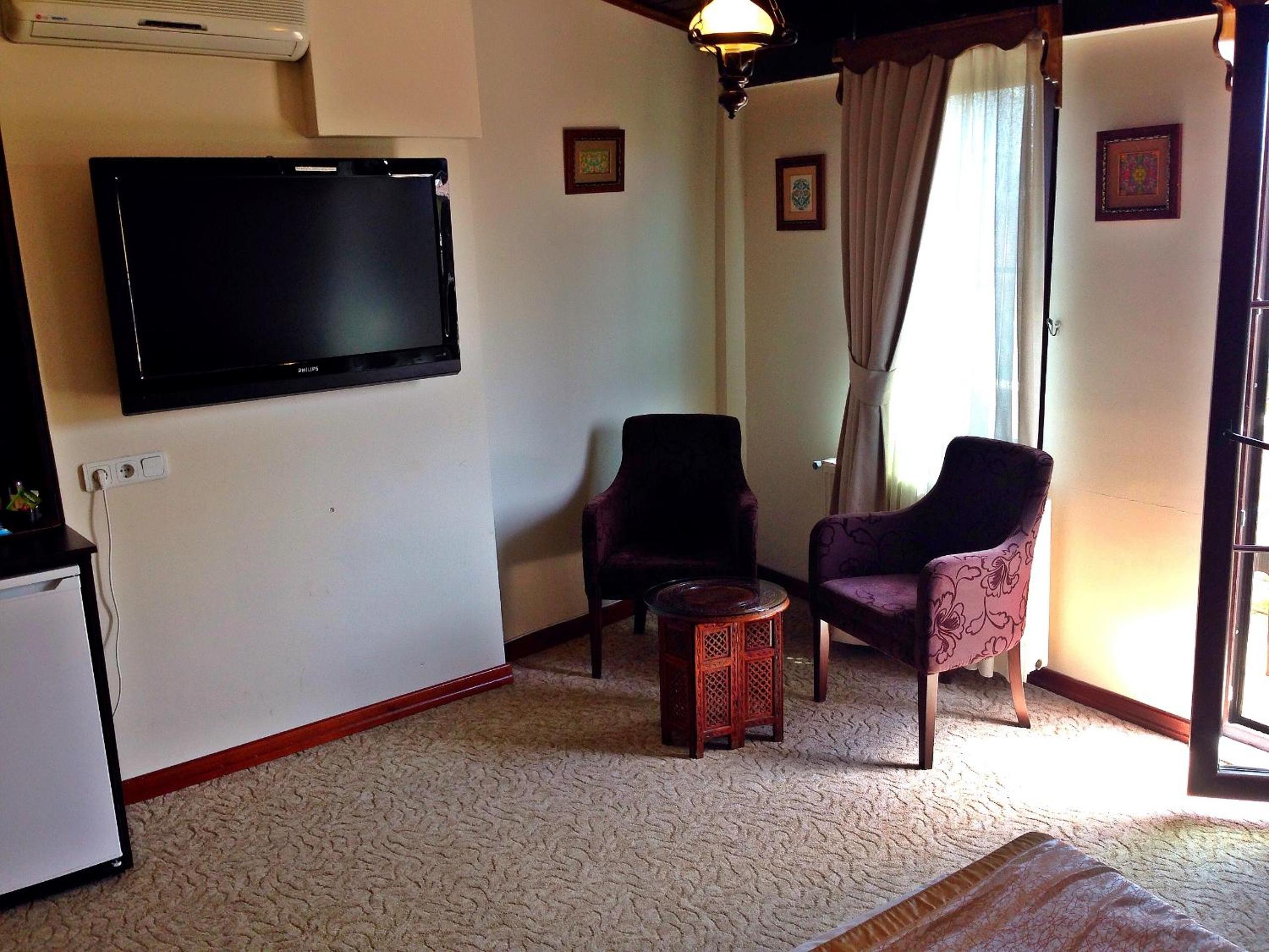 Naz Wooden House Inn