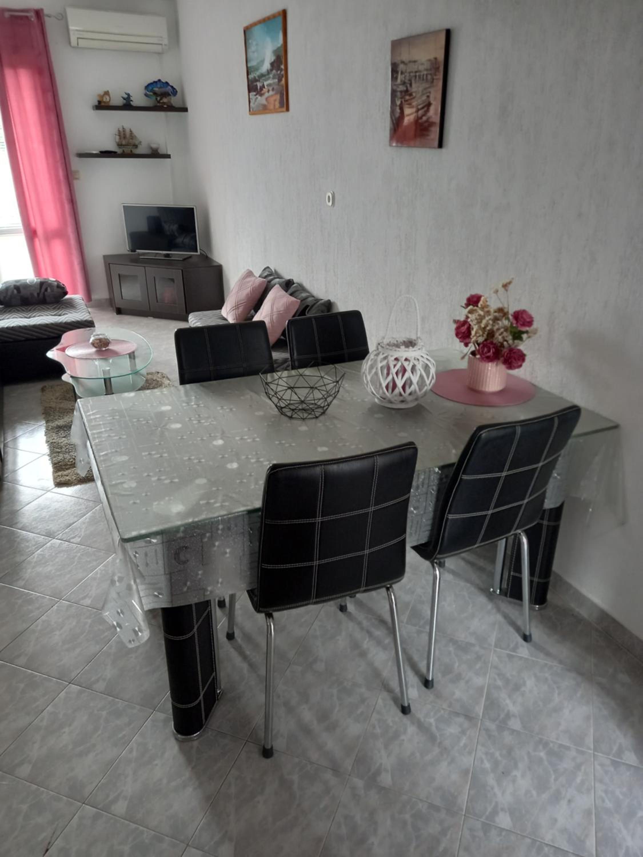 Apartments Makaus view 3