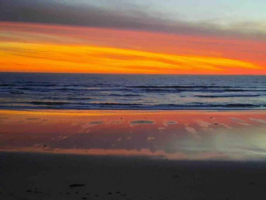 Surfside Escape
