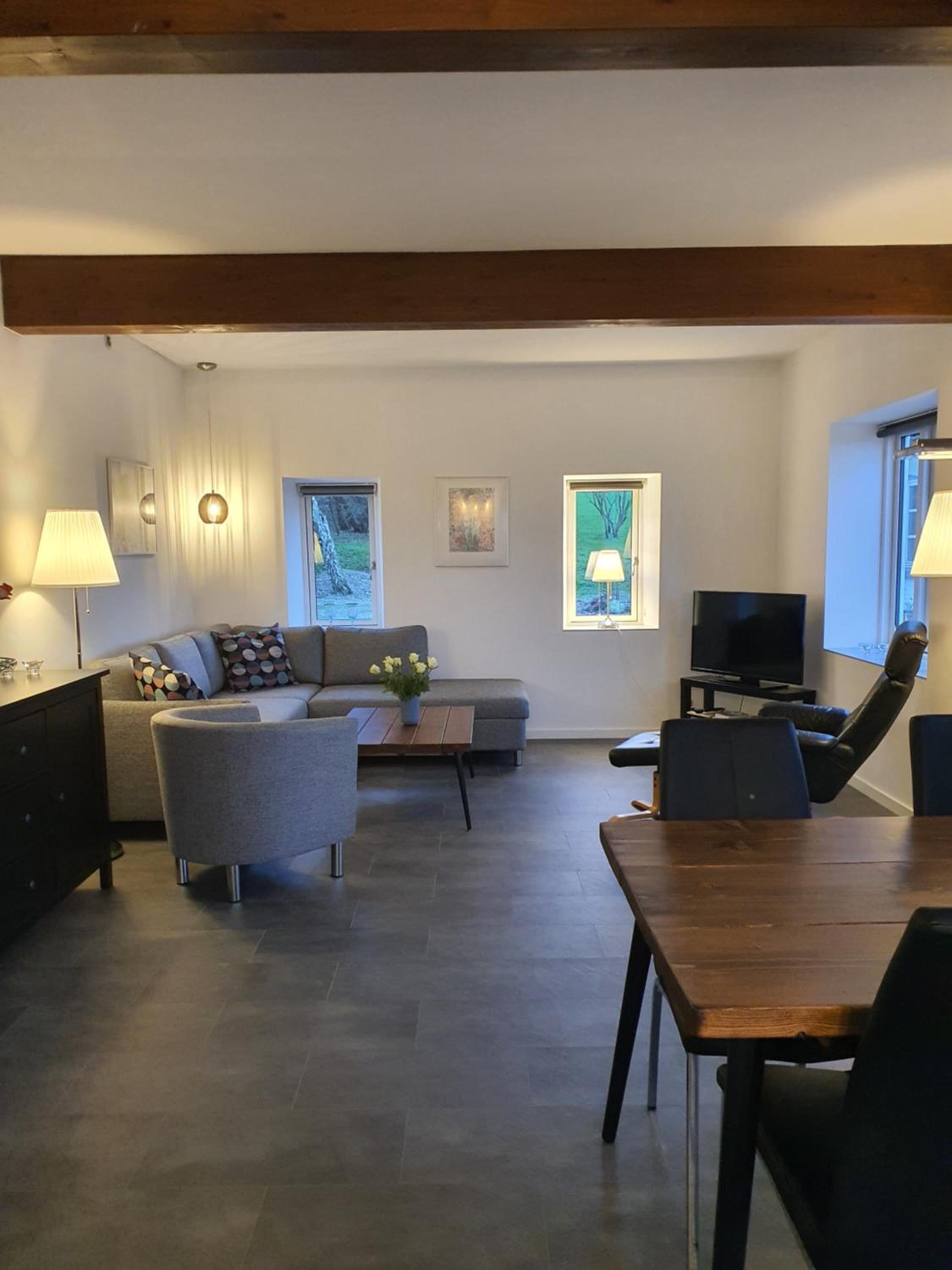 Molshøjgård