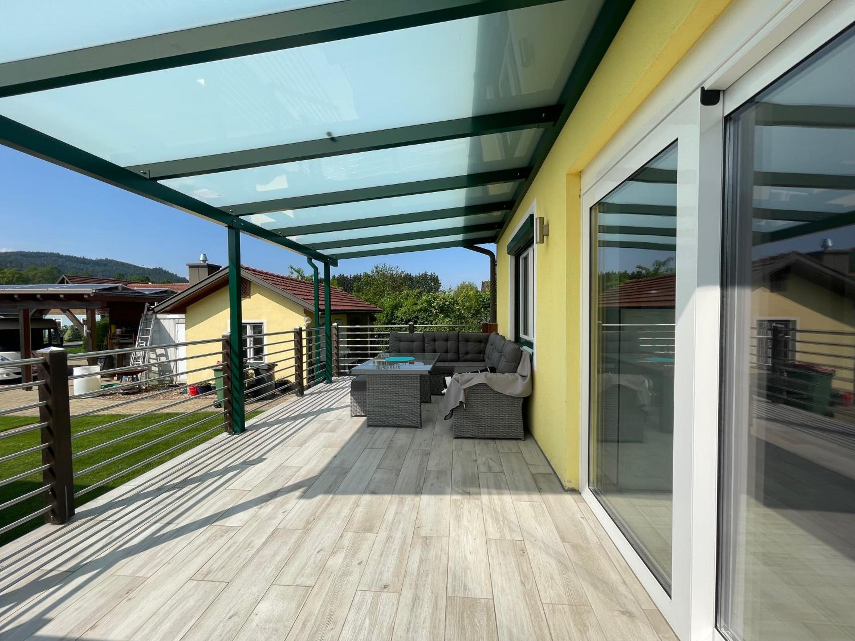 APARTMENT Schlossbergblick