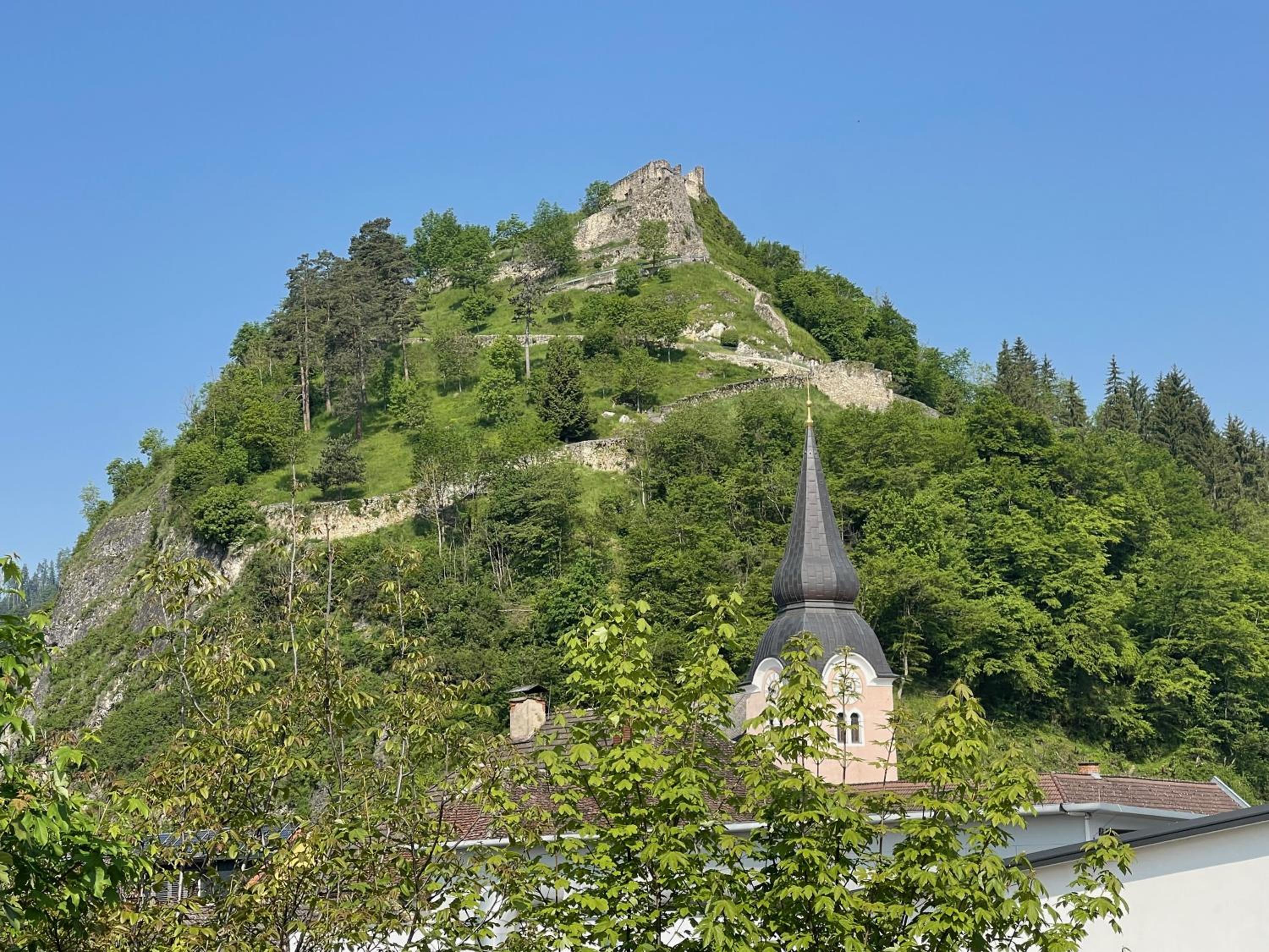 APARTMENT Schlossbergblick