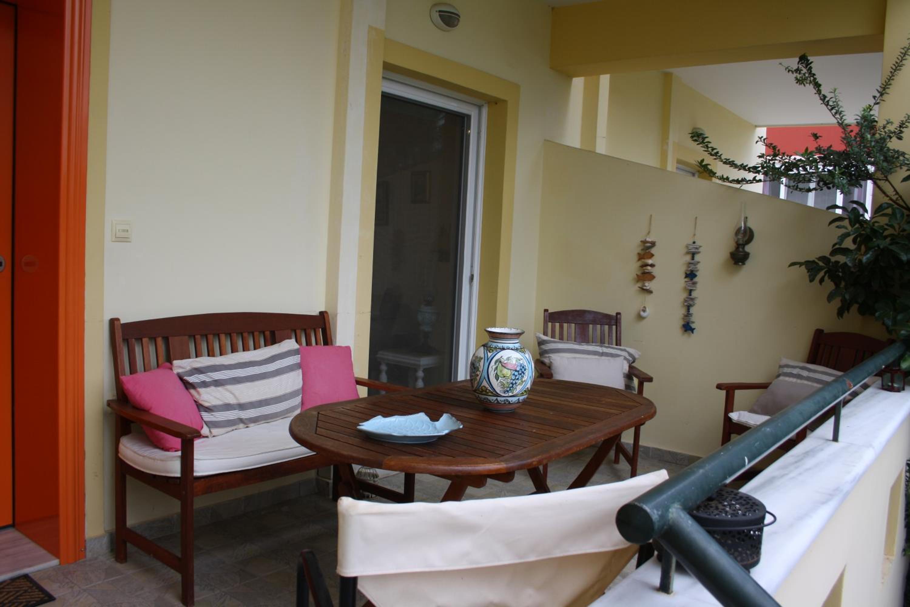 Fourdeck Villa