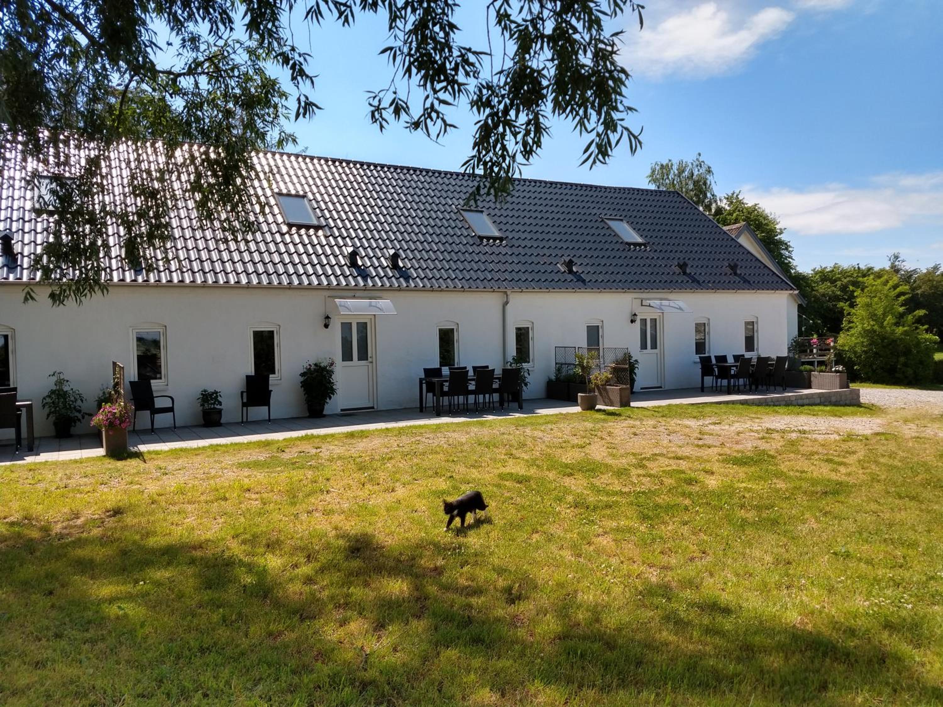 Molshøjgård