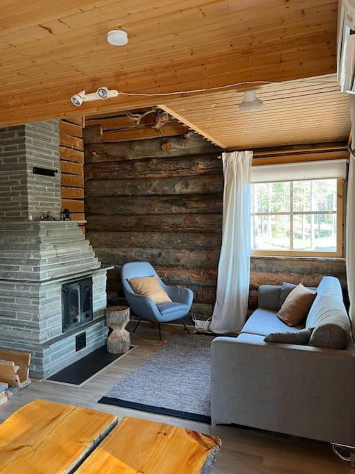 Rauhallinen kelohuoneisto lähellä palveluita, Peacefull Log apartment at Ylläs