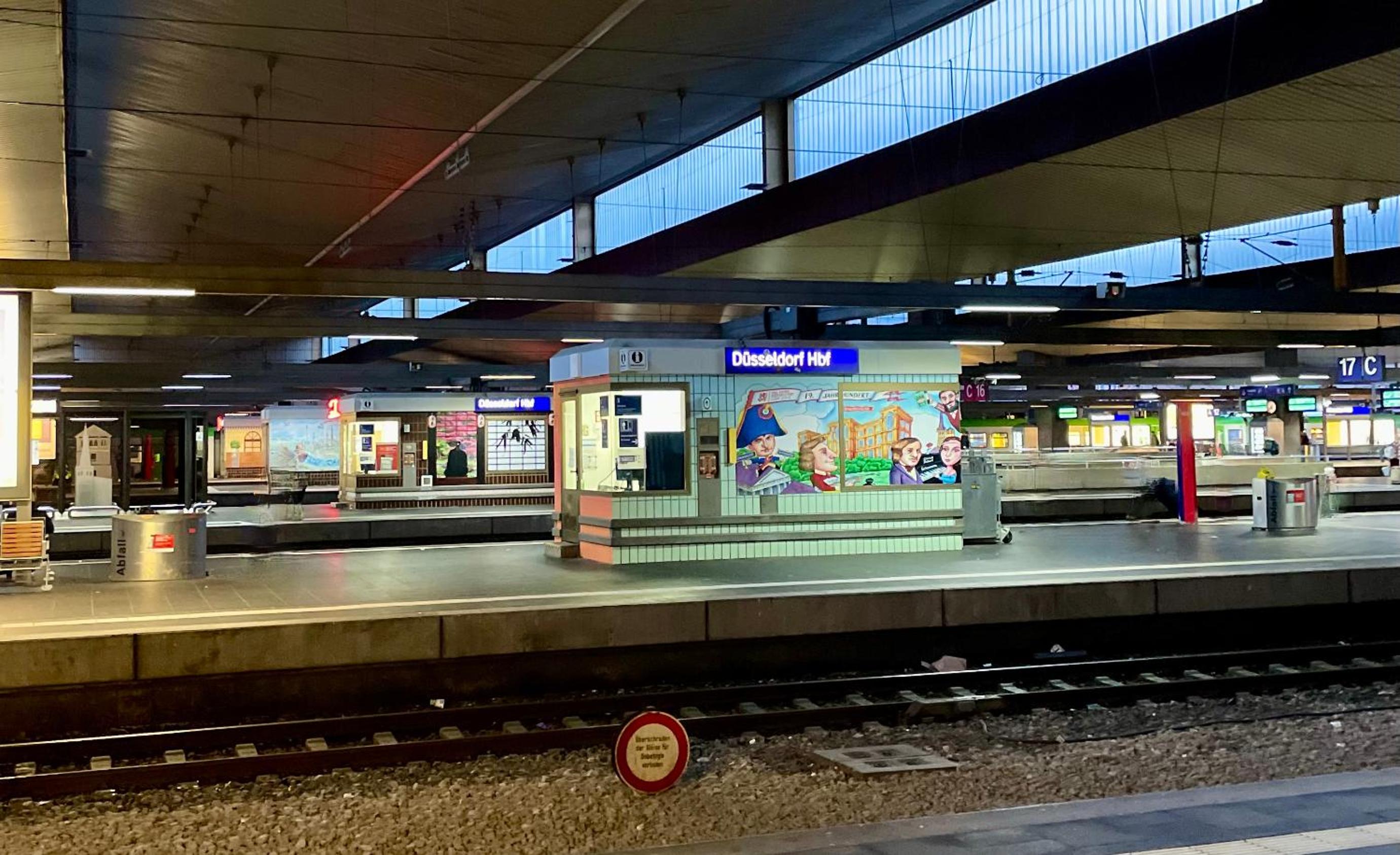 4* Boutique Zimmer am Düsseldorf Hafen + ÖPNV & TG