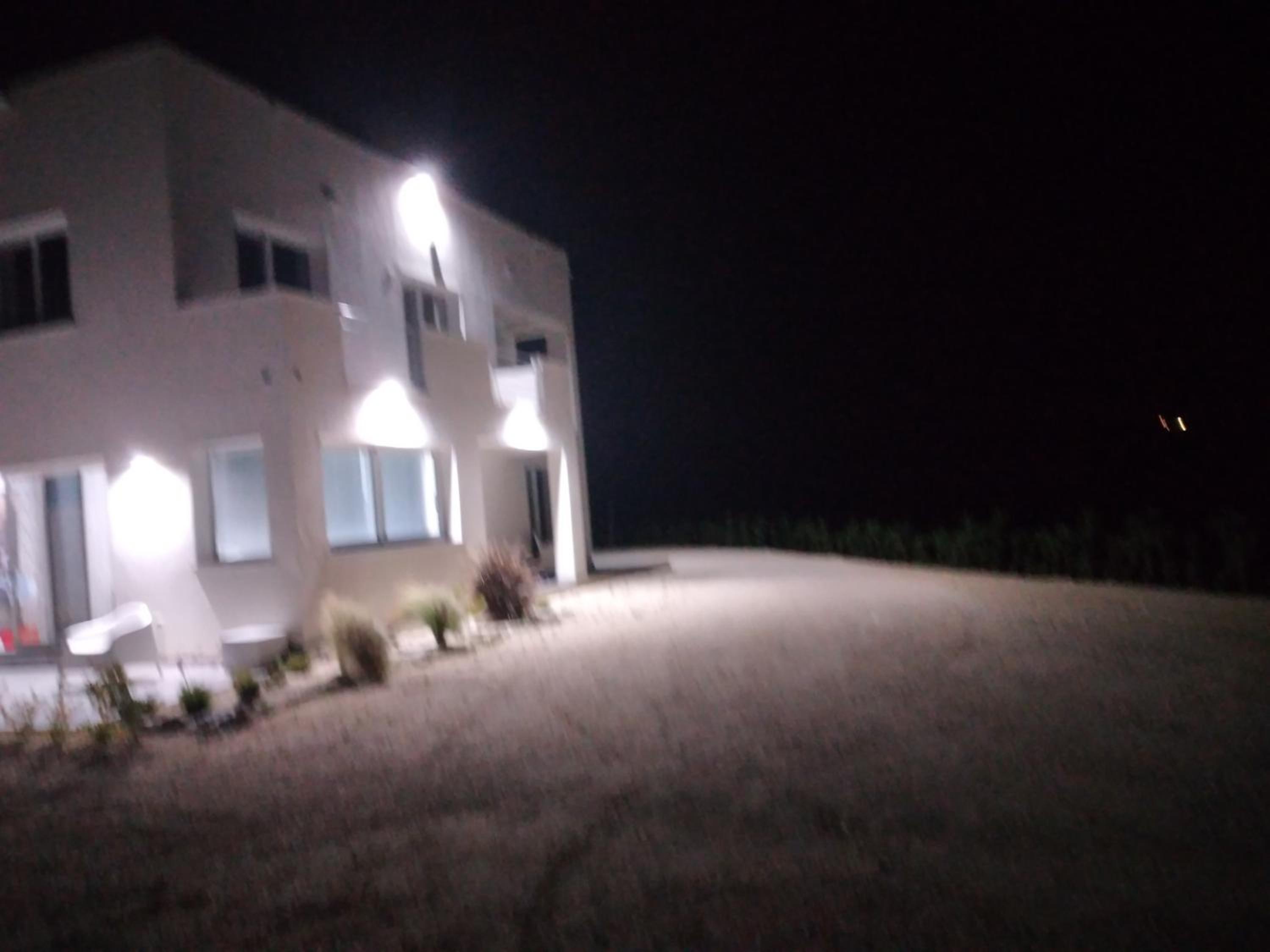 LA DAMA BIANCA BOVO MARINA