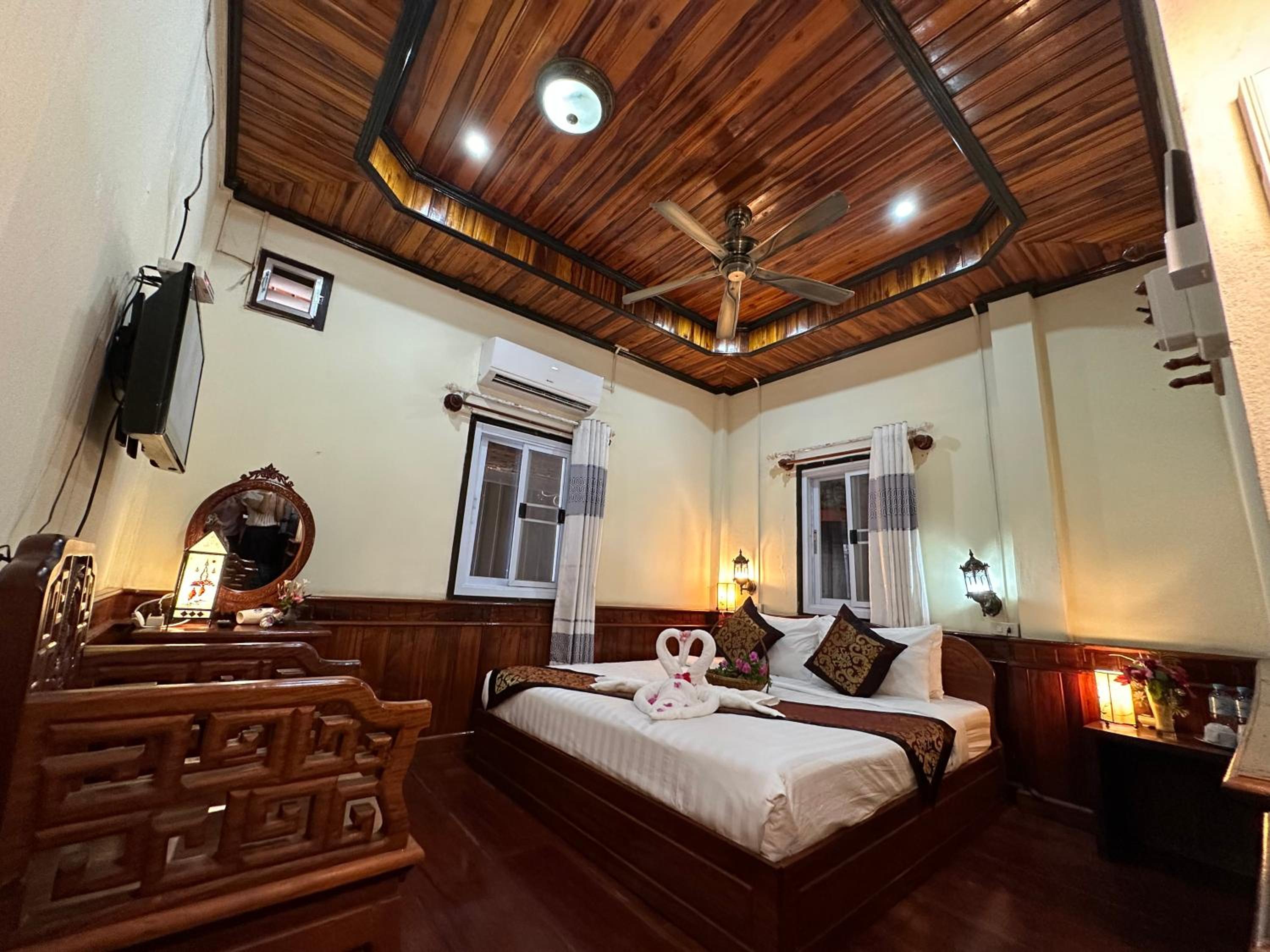 Villa Thida Mekong Riverside
