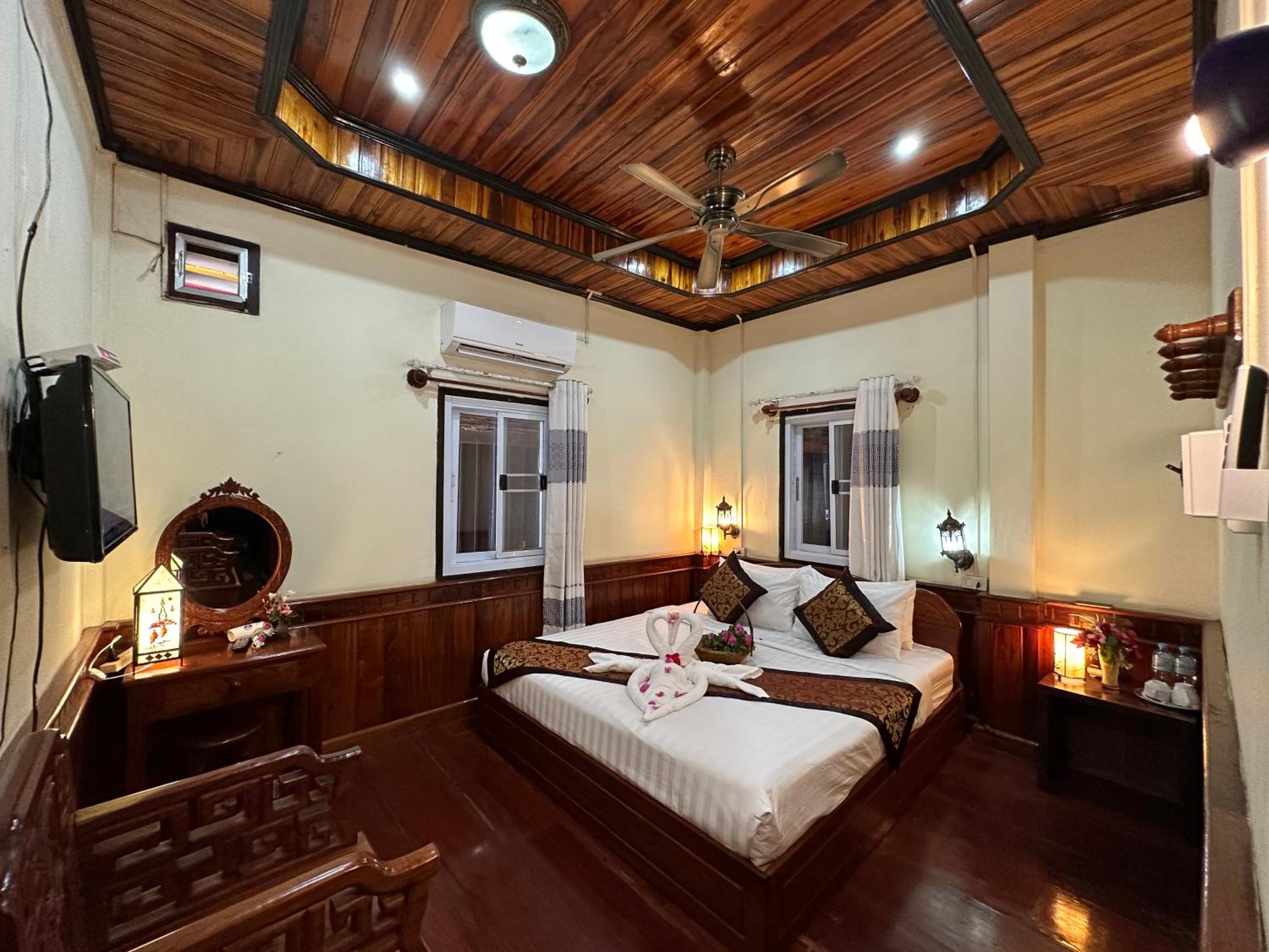 Villa Thida Mekong Riverside