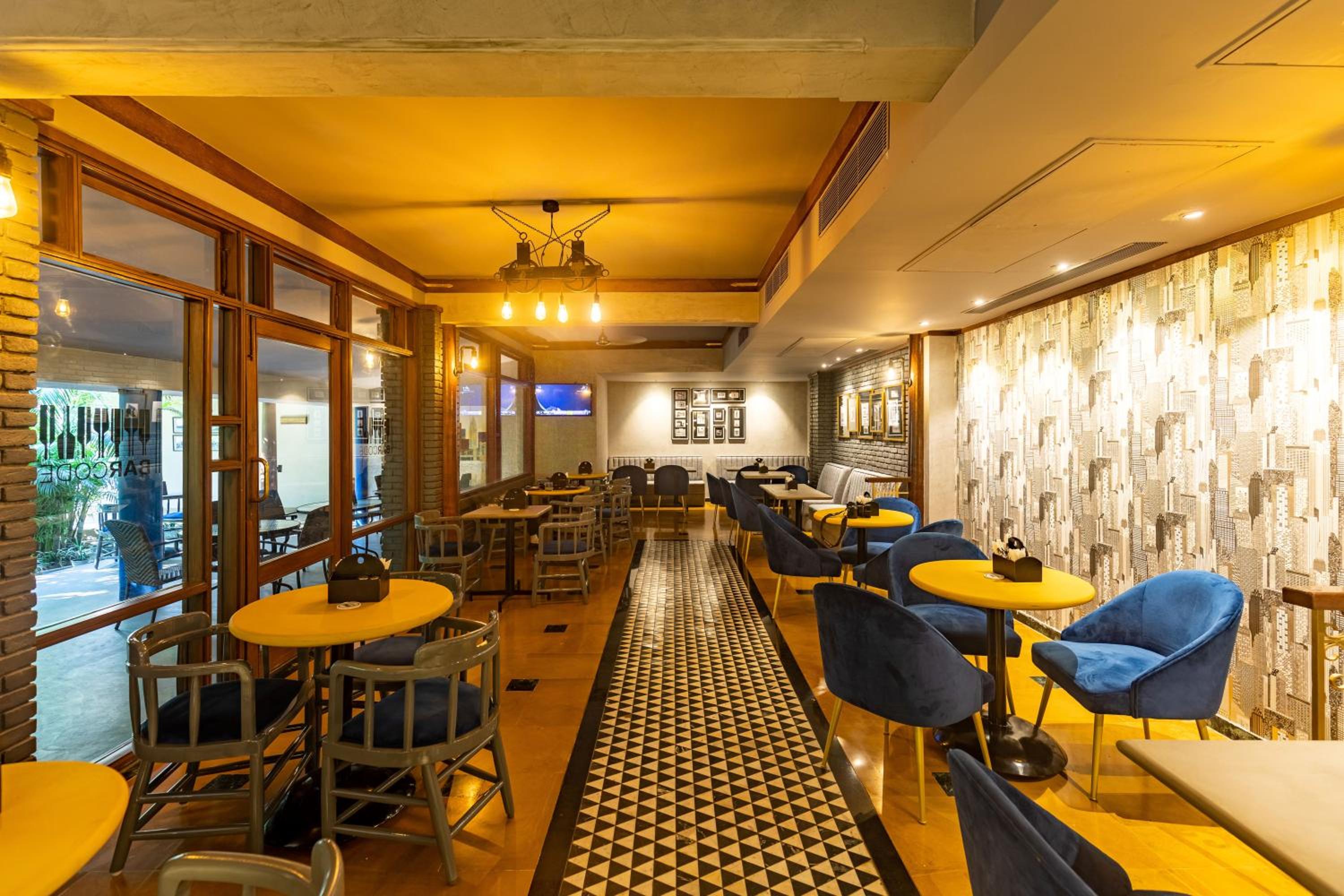 Kwality's Motel Shiraz