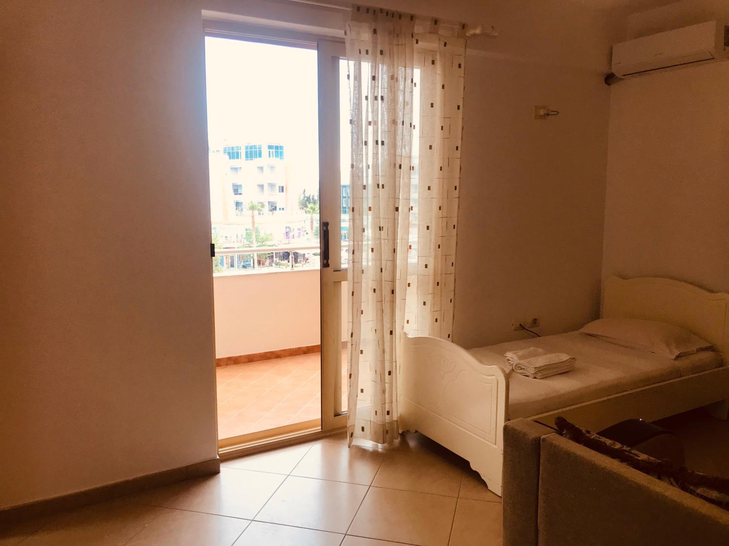 Albi Apartments