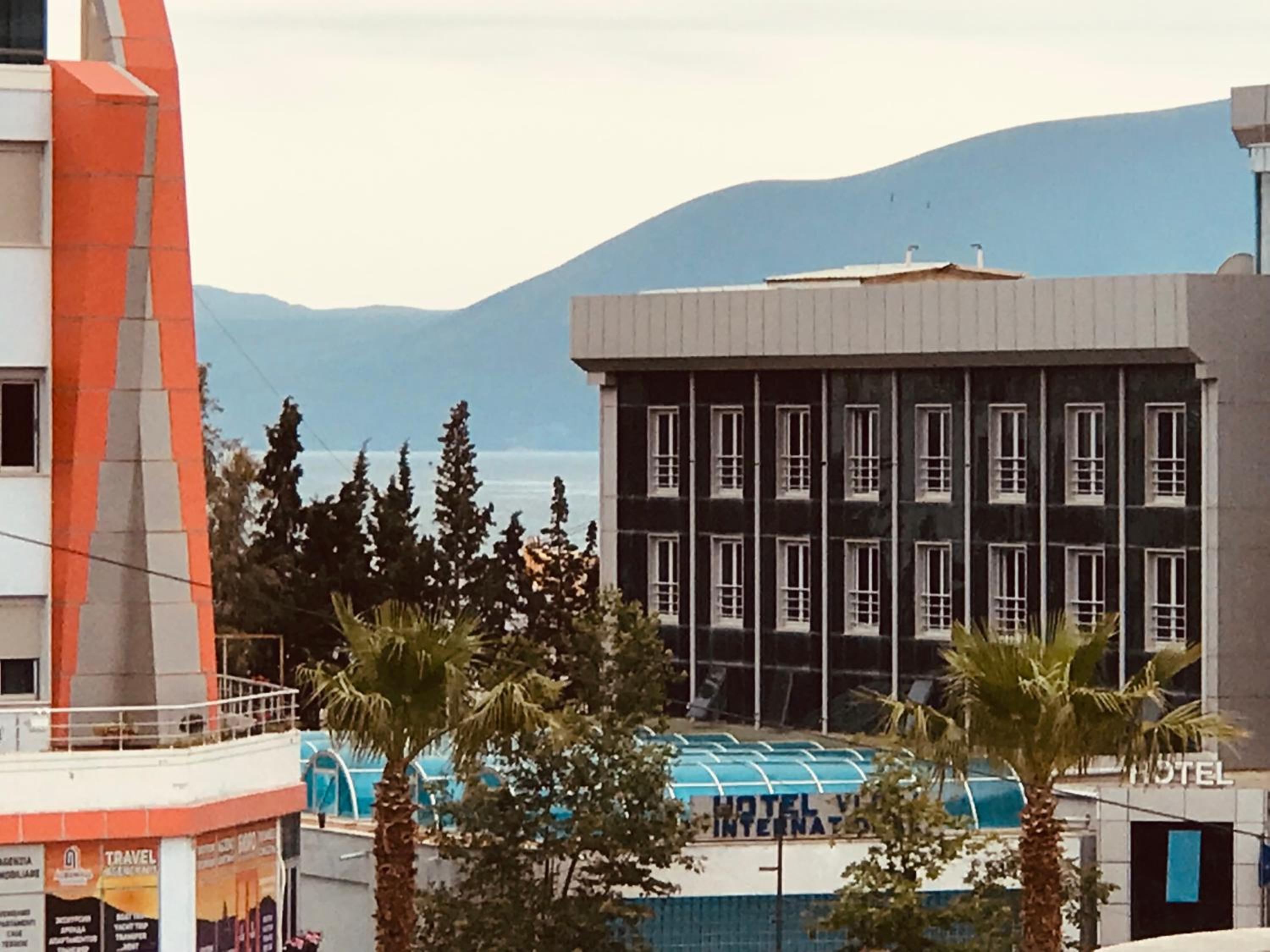 Albi Apartments