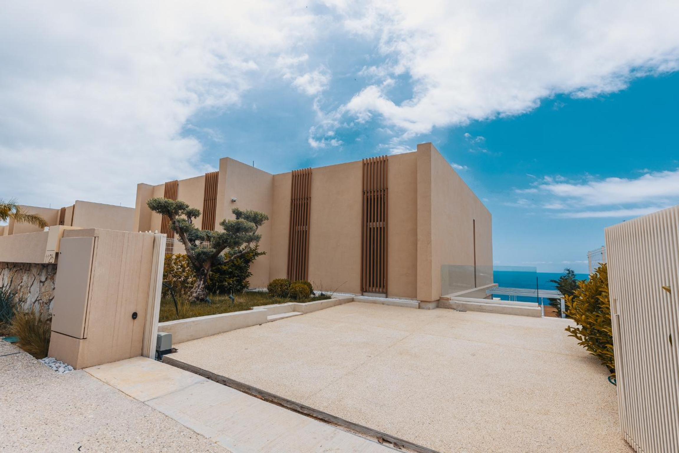 Villa Eos Green Coast Palase