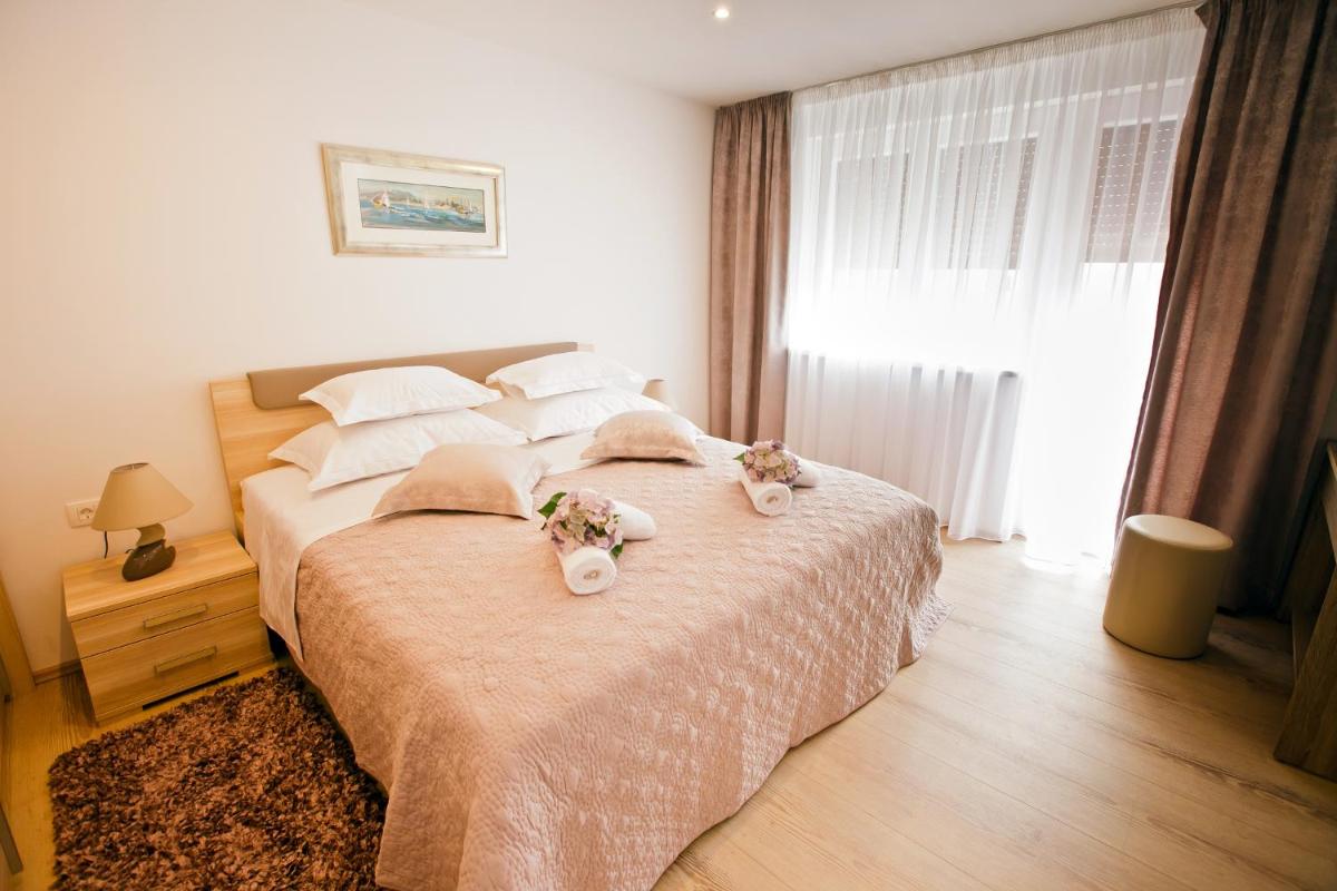 Apartment Satureja Montana