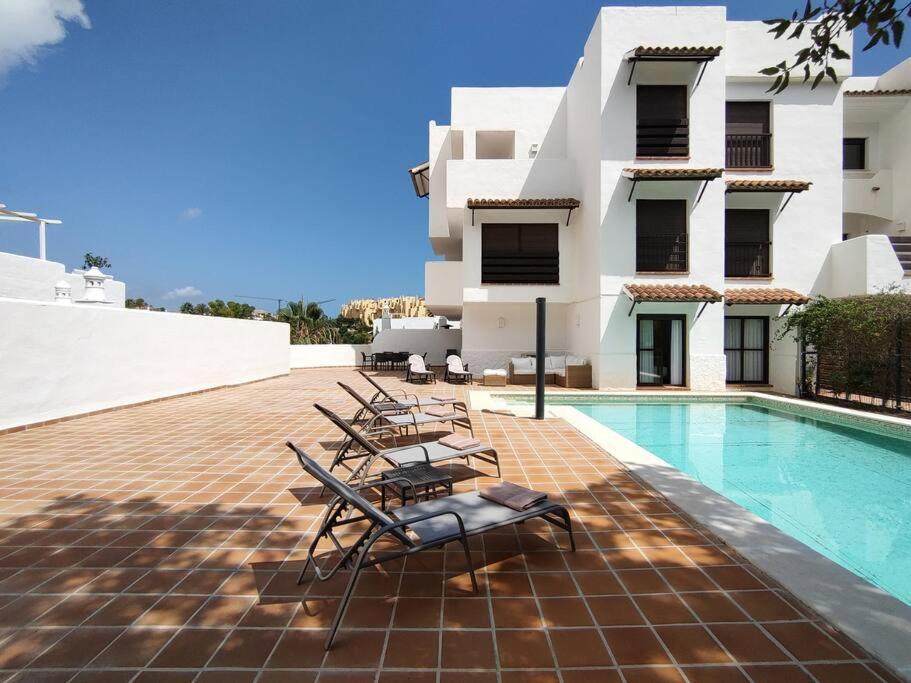 Hotel Full apartment with private pool - Image 1