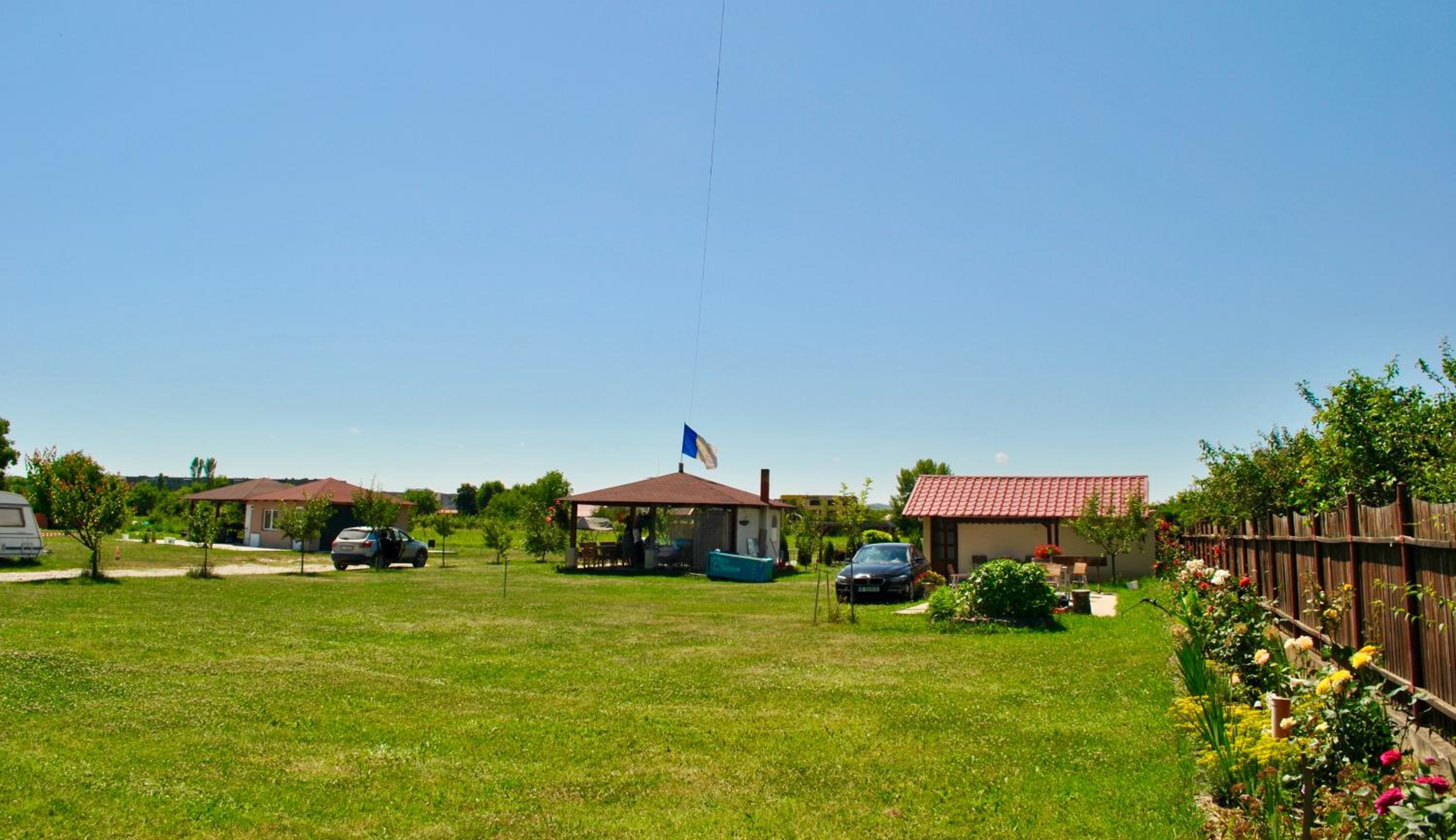 Photo 49