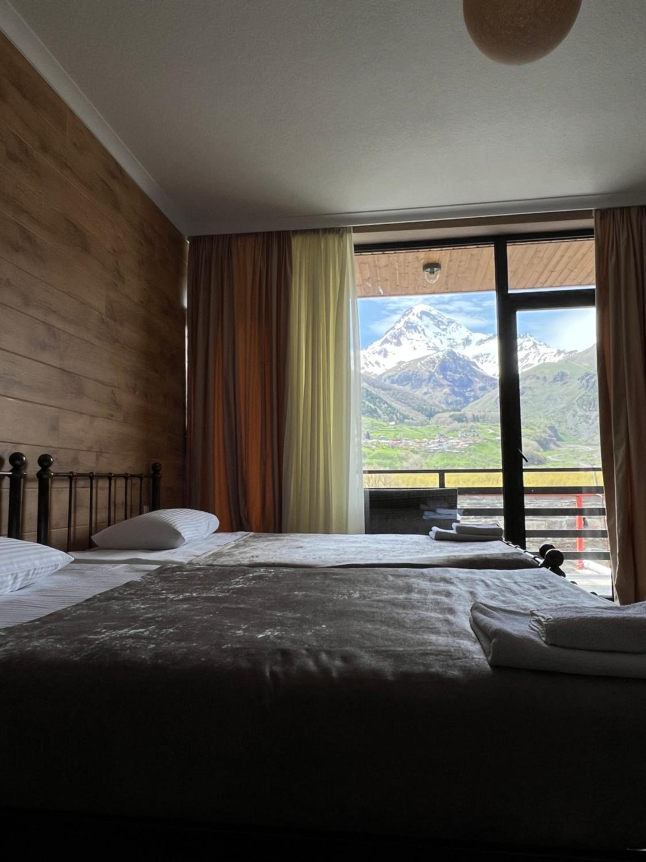Old District View Hotel kazbegi
