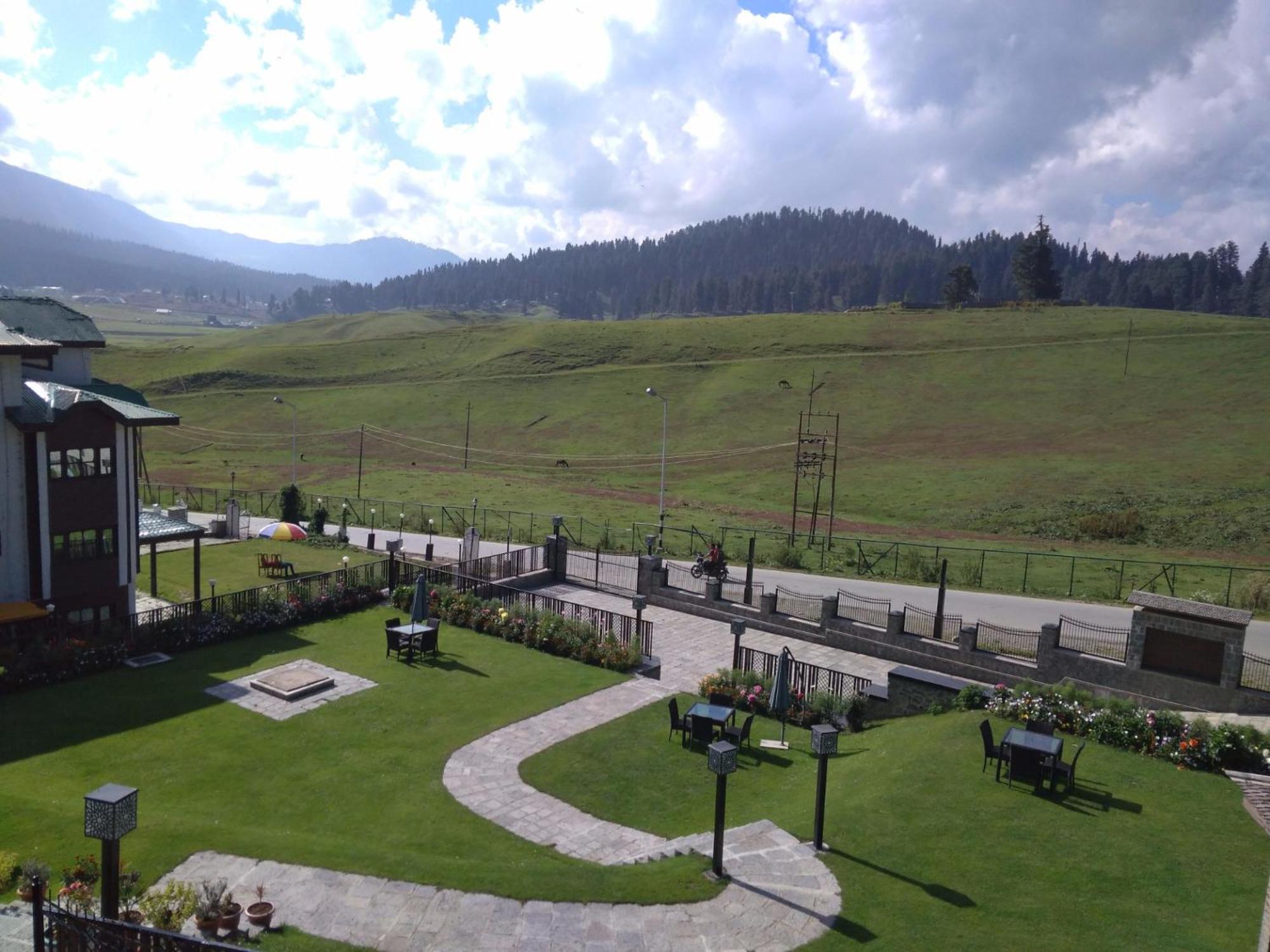 The Vintage Gulmarg