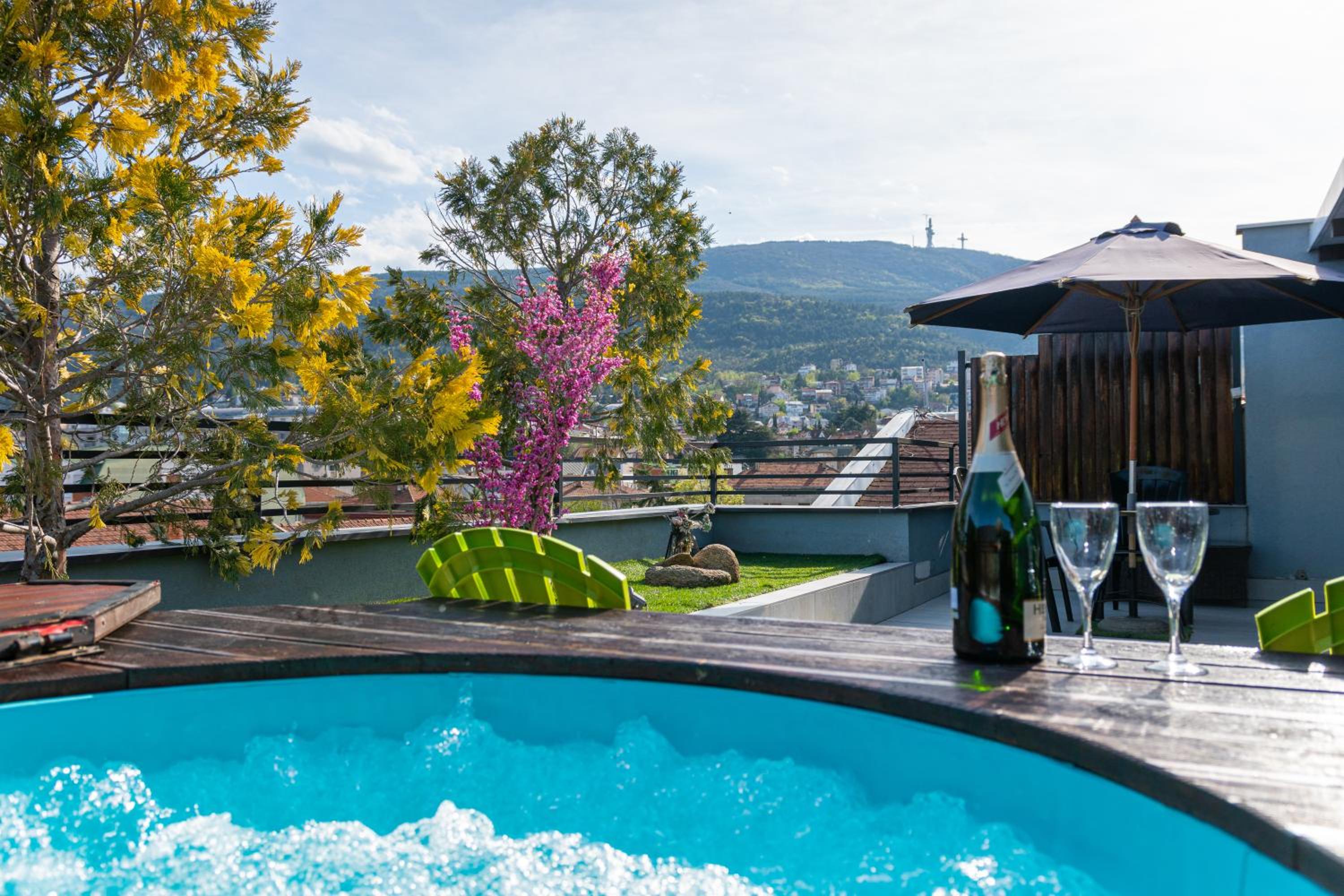 Joan Apartments & Spa