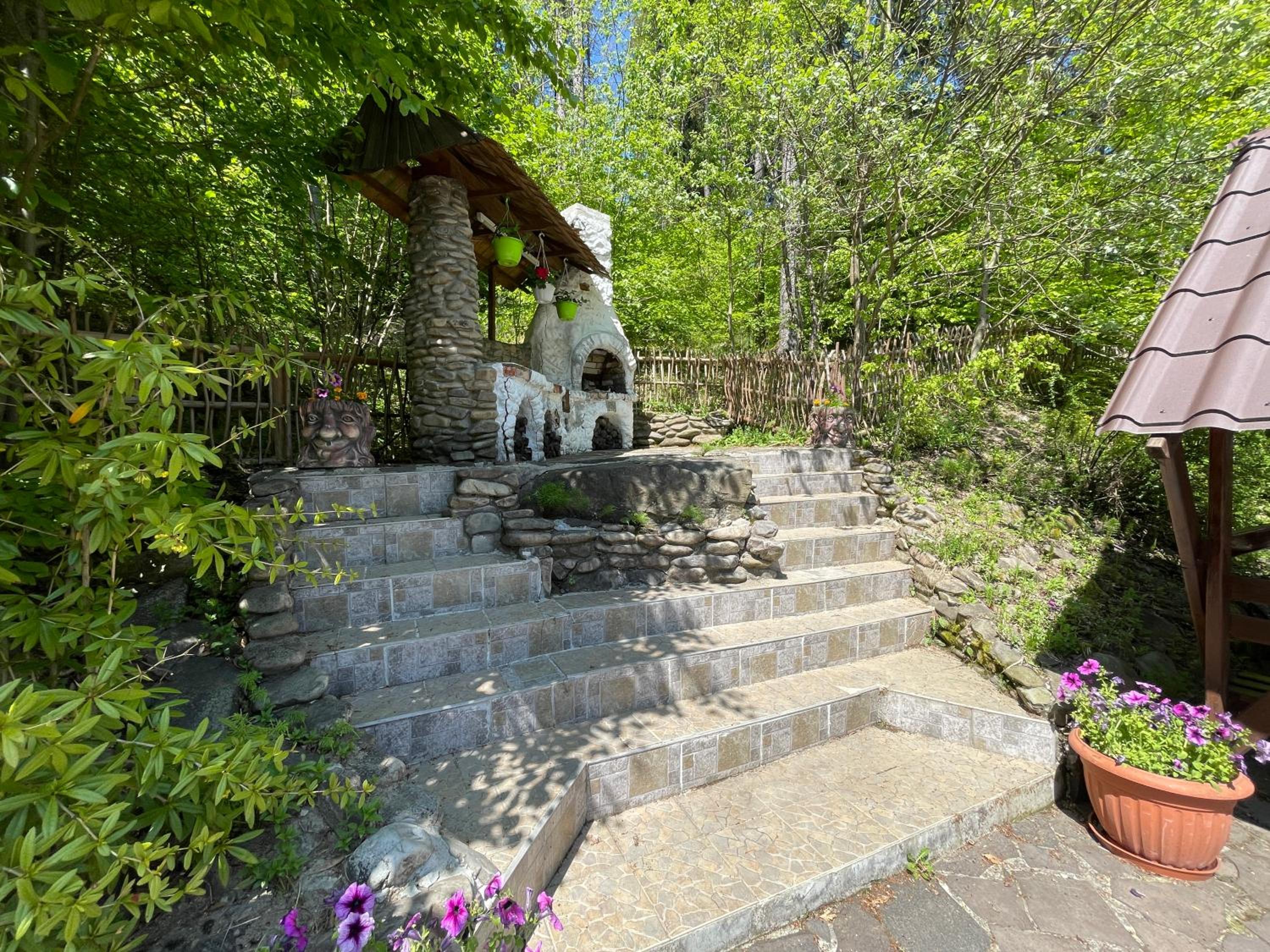 Photo 47