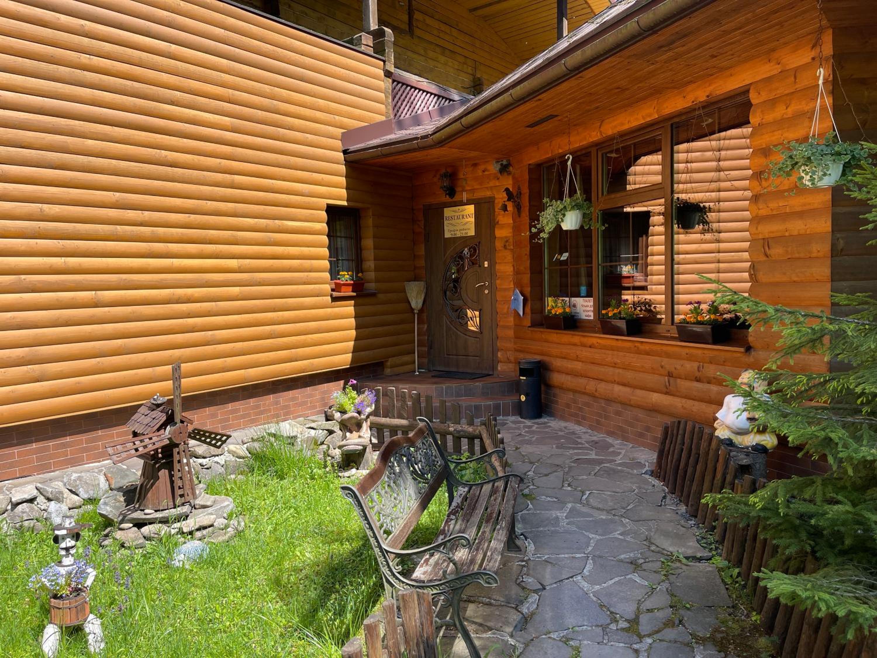 Photo 25
