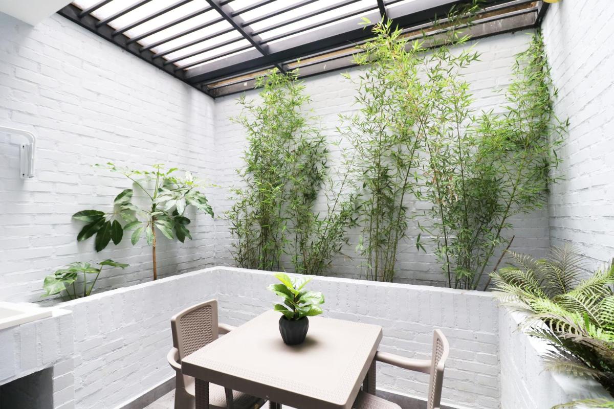 outdoor BBQ area