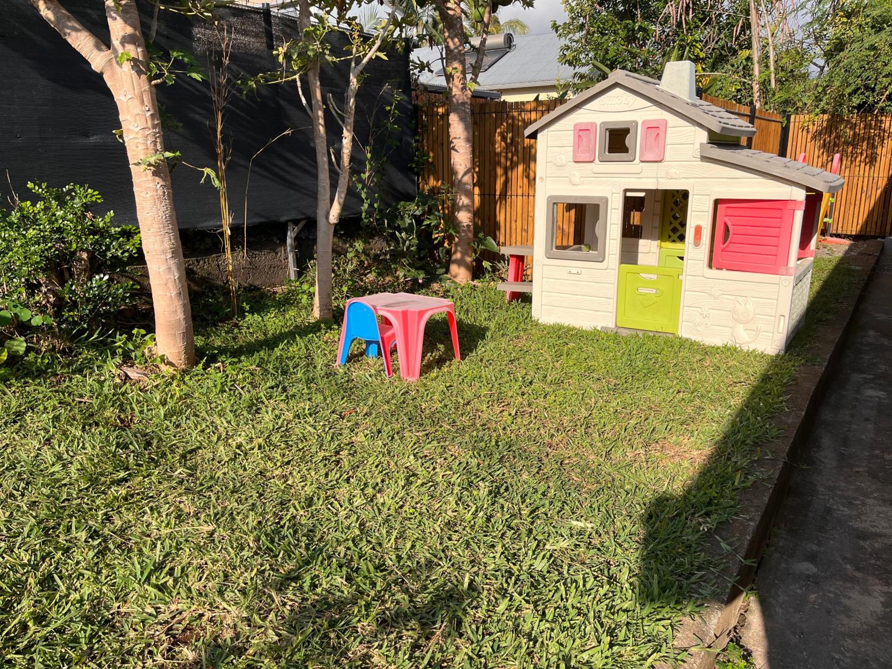 La Casita Créole villa avec piscine et jacuzzi view 2
