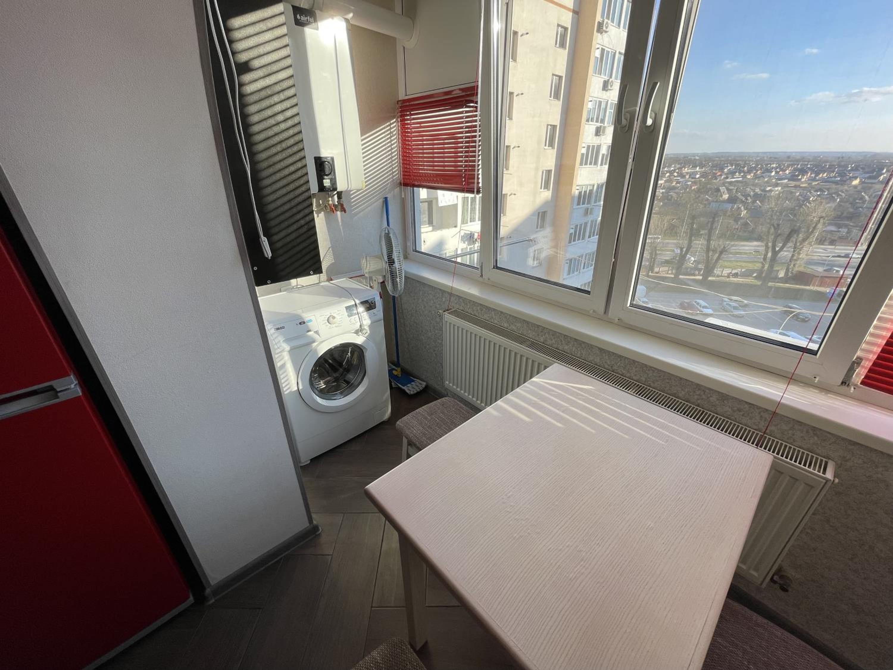 Studio apartment on Vatutina view 4