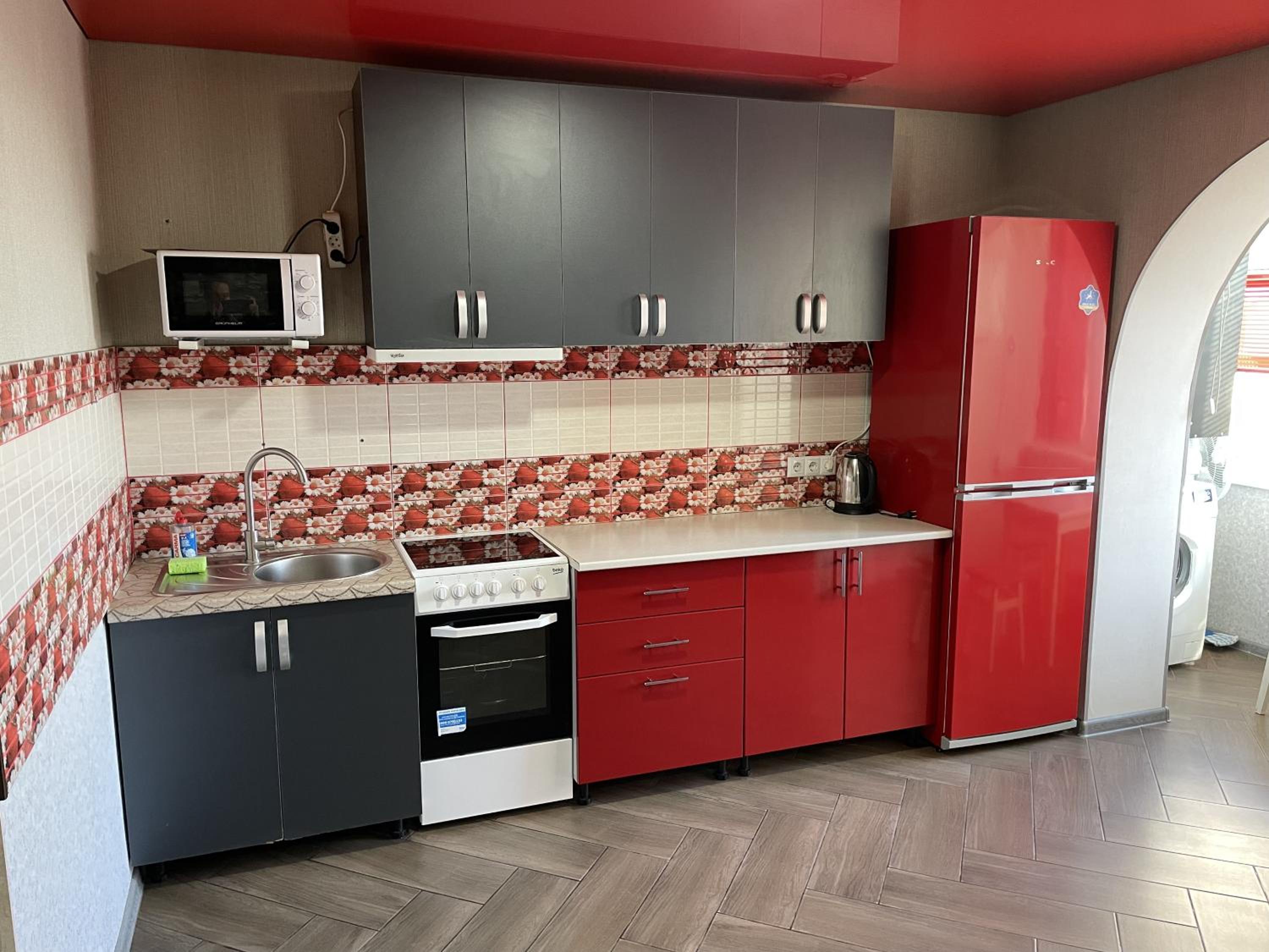 Studio apartment on Vatutina view 3