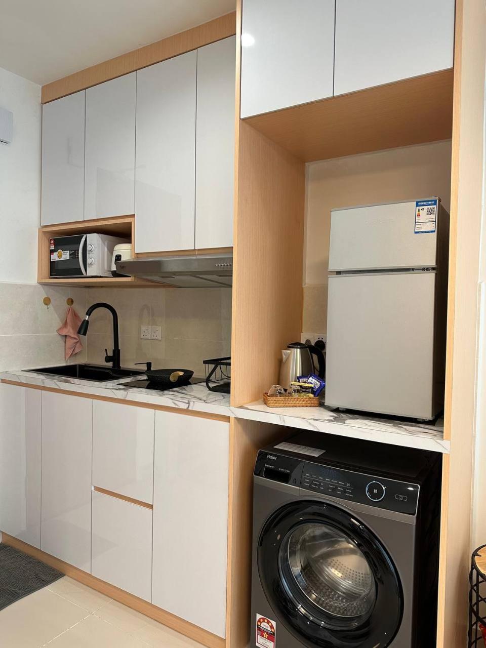 The Shore SummerSet Studio Apartment Kota Kinabalu City Centre photo 8